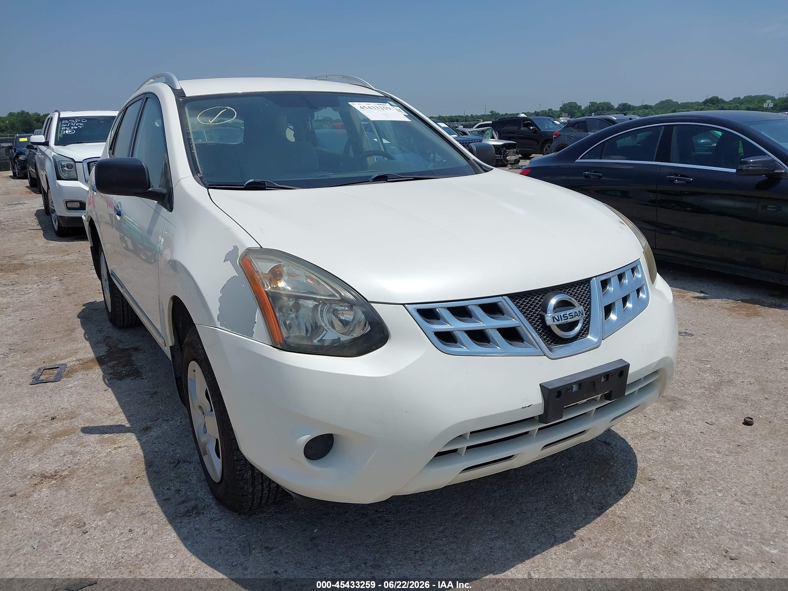 2015 Nissan Rogue Select S White vin: JN8AS5MT8FW651452