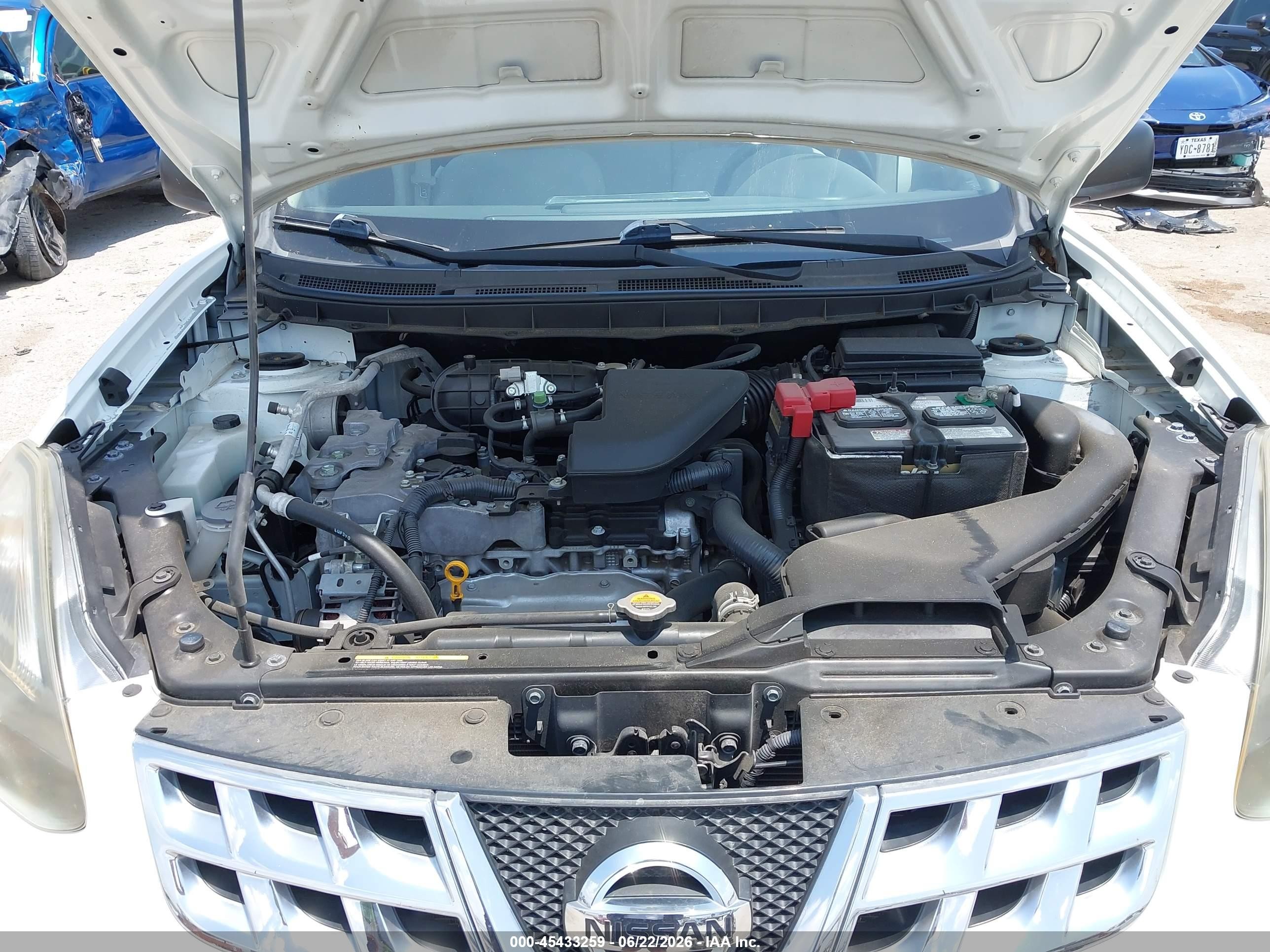 2015 Nissan Rogue Select S White vin: JN8AS5MT8FW651452