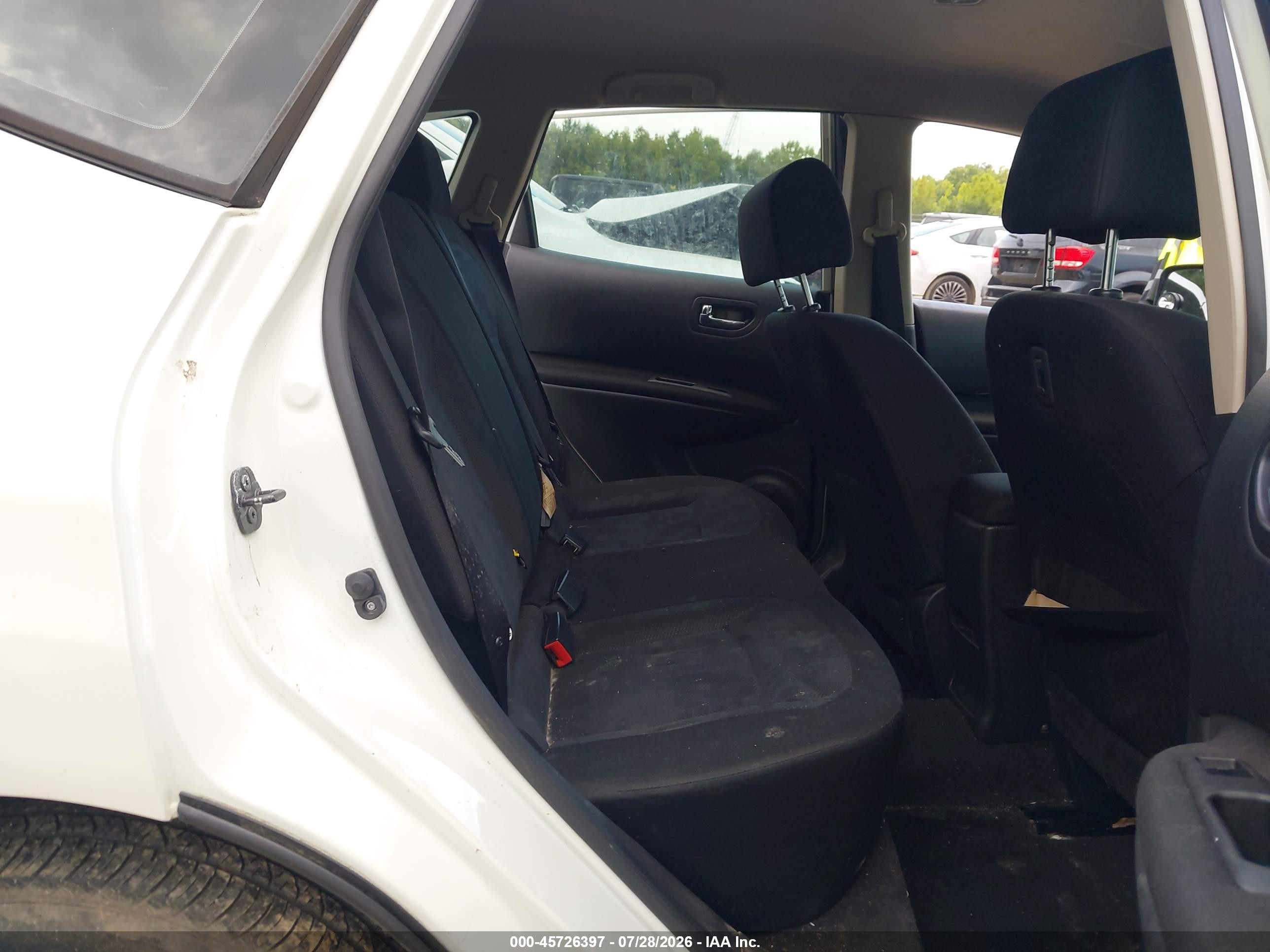 2015 Nissan Rogue Select S White vin: JN8AS5MT8FW658952