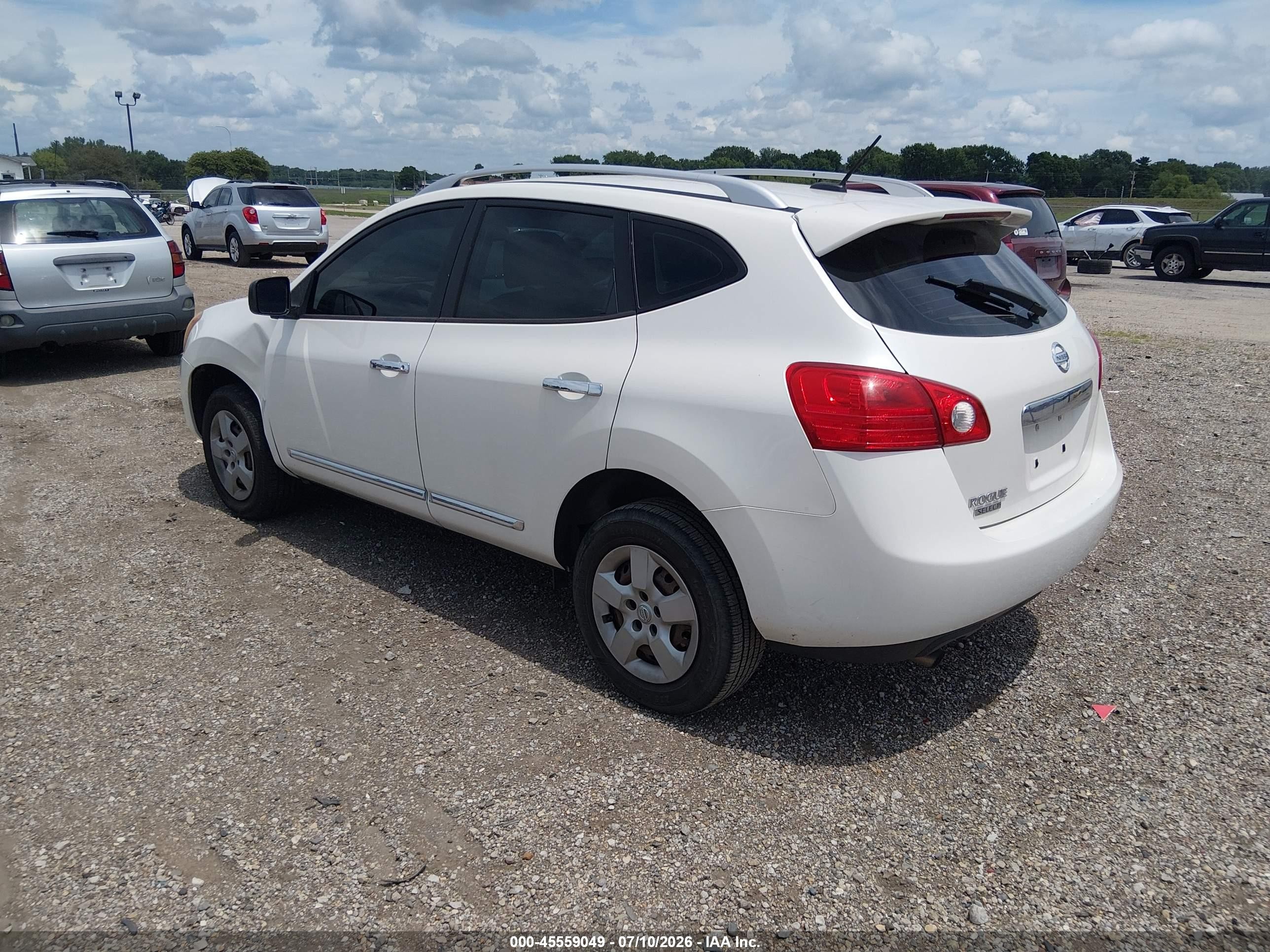 2015 Nissan Rogue Select S White vin: JN8AS5MT8FW662029