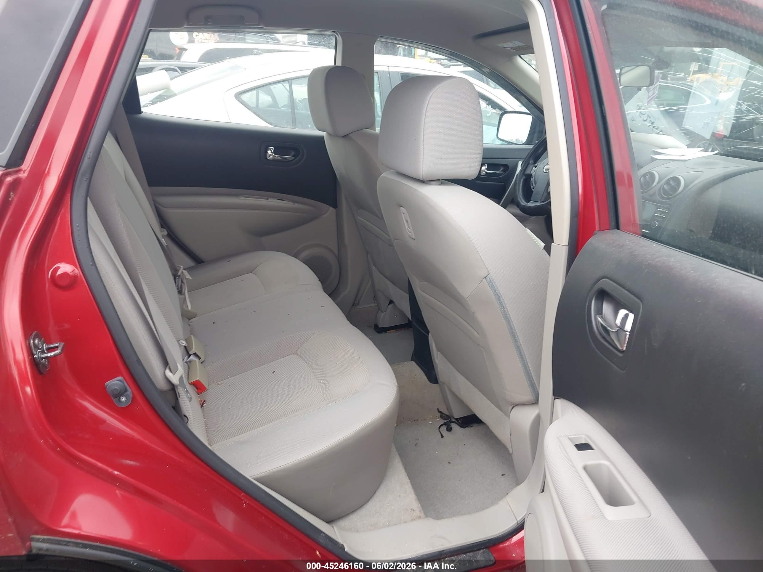 2015 Nissan Rogue Select S Red vin: JN8AS5MT8FW664119