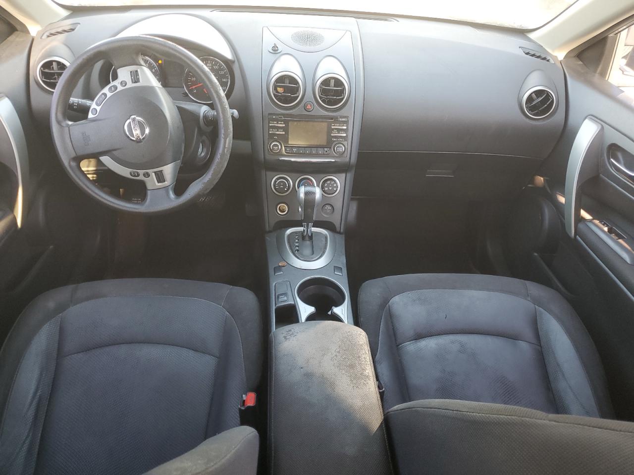 2015 Nissan Rogue Select S Серебряный vin: JN8AS5MT8FW664752