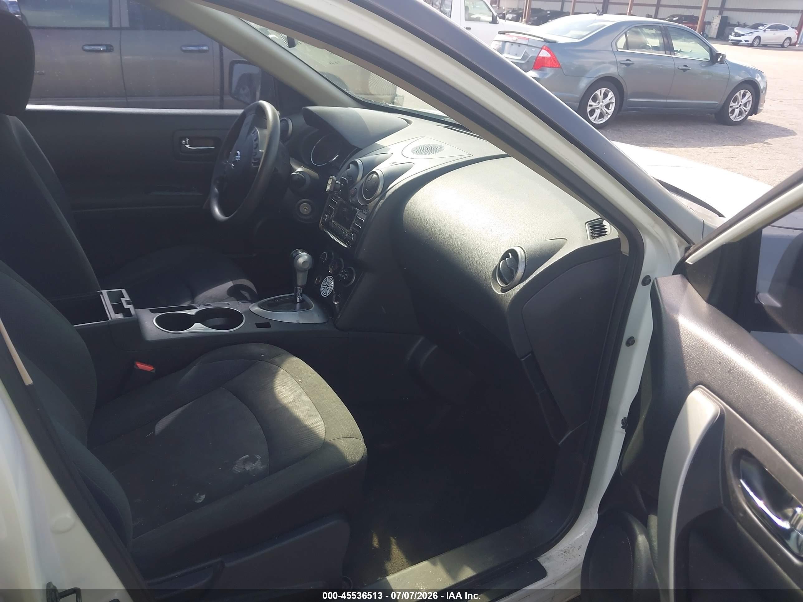 2015 Nissan Rogue Select S White vin: JN8AS5MT8FW669854