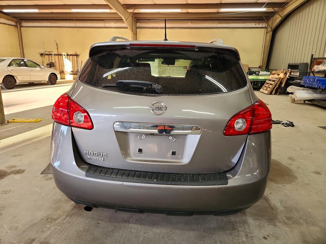 2015 Nissan Rogue Select S Gray vin: JN8AS5MT8FW673192