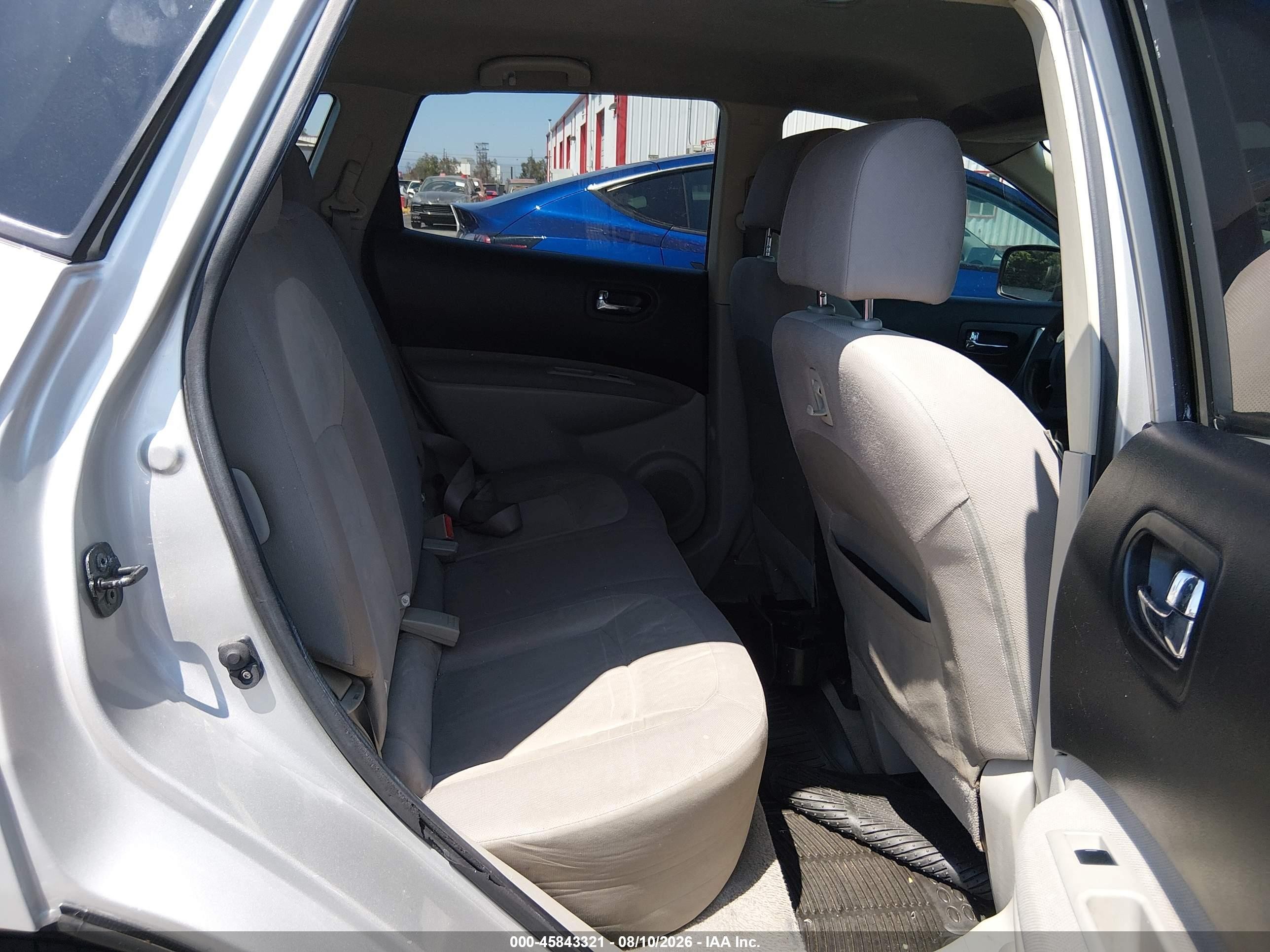 2010 Nissan Rogue S Серебряный vin: JN8AS5MT9AW008052
