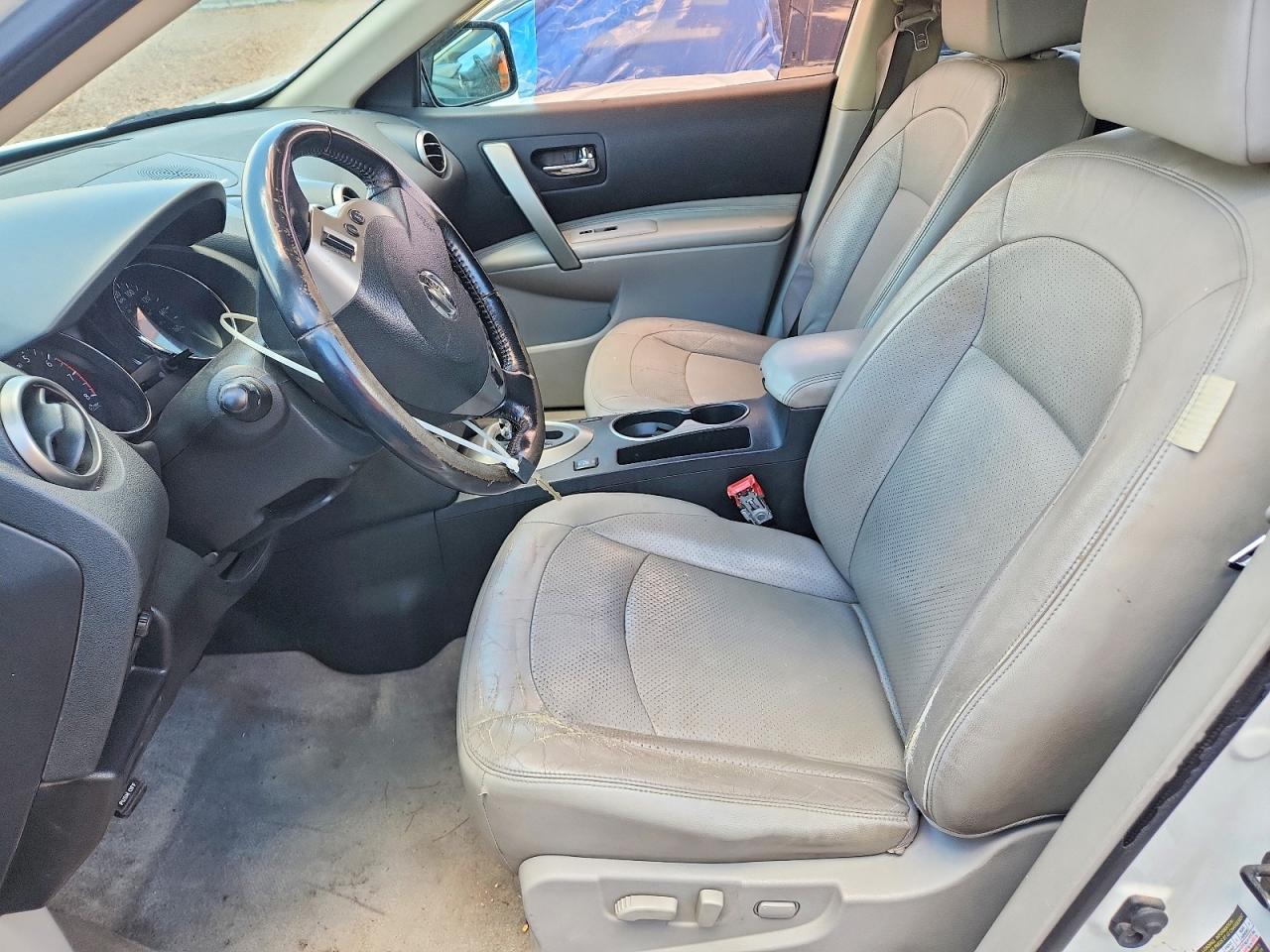 2011 Nissan Rogue S White vin: JN8AS5MT9BW185542