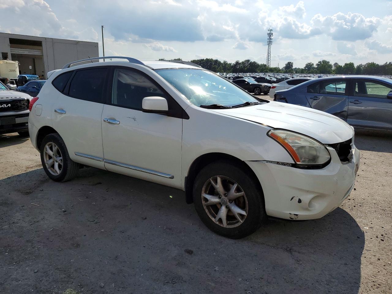 2011 Nissan Rogue S White vin: JN8AS5MT9BW185718