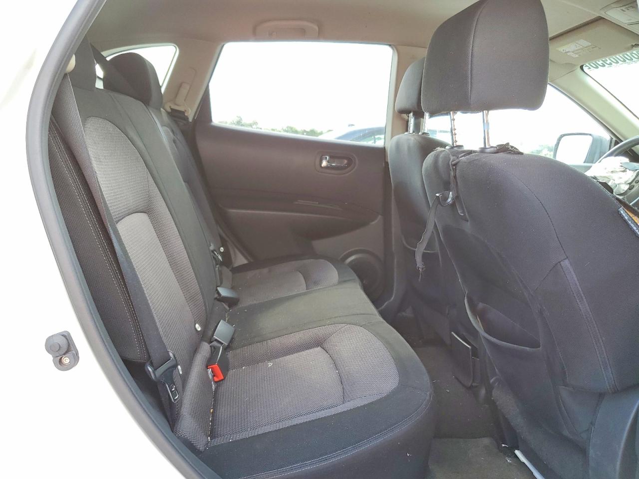 2011 Nissan Rogue S White vin: JN8AS5MT9BW185718