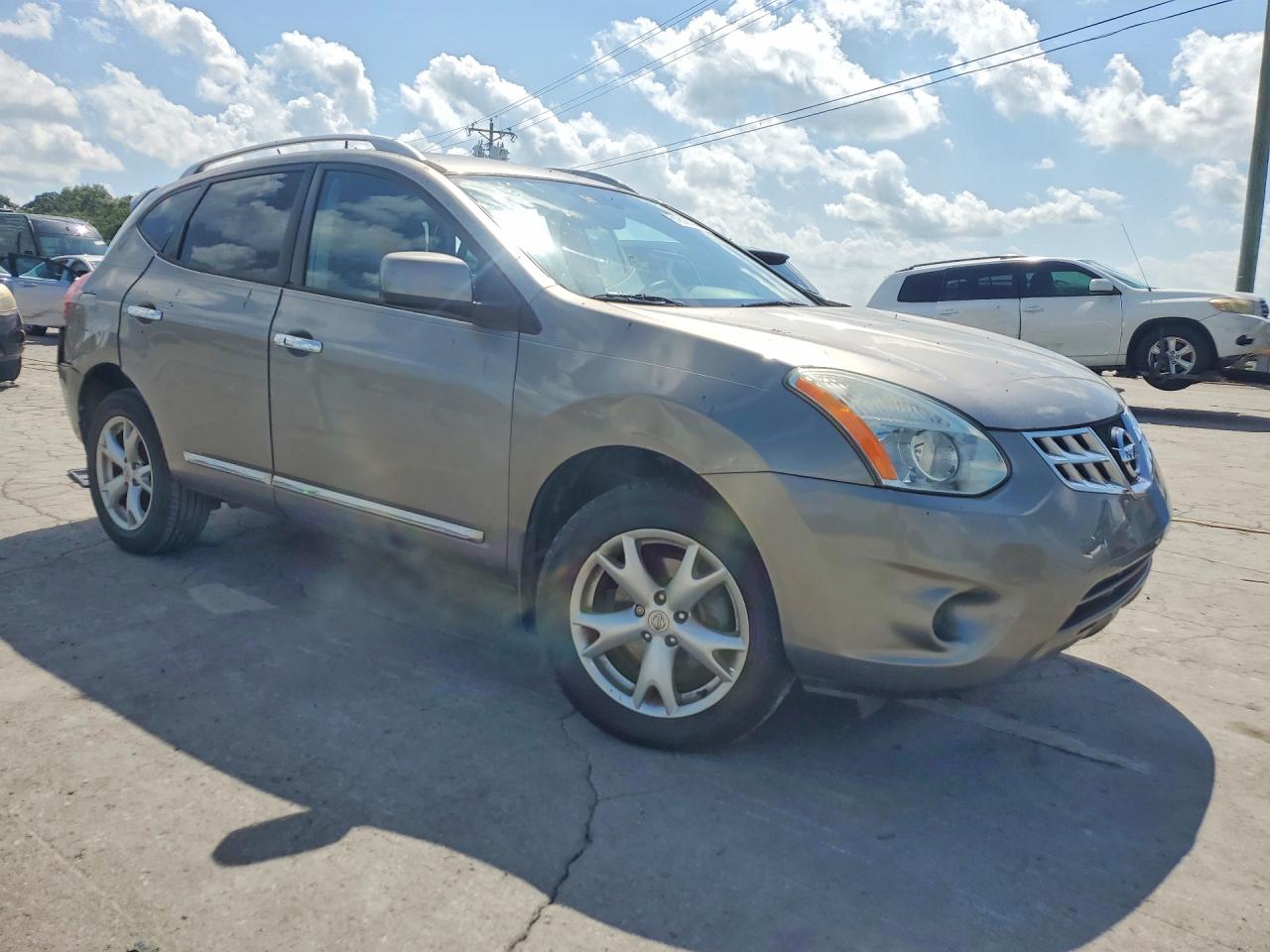 2011 Nissan Rogue S Серебряный vin: JN8AS5MT9BW190224
