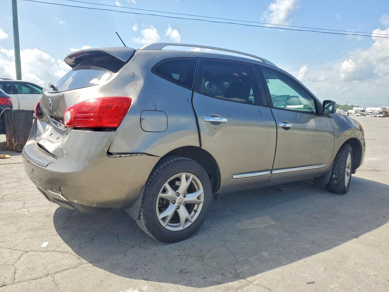 2011 Nissan Rogue S Серебряный vin: JN8AS5MT9BW190224