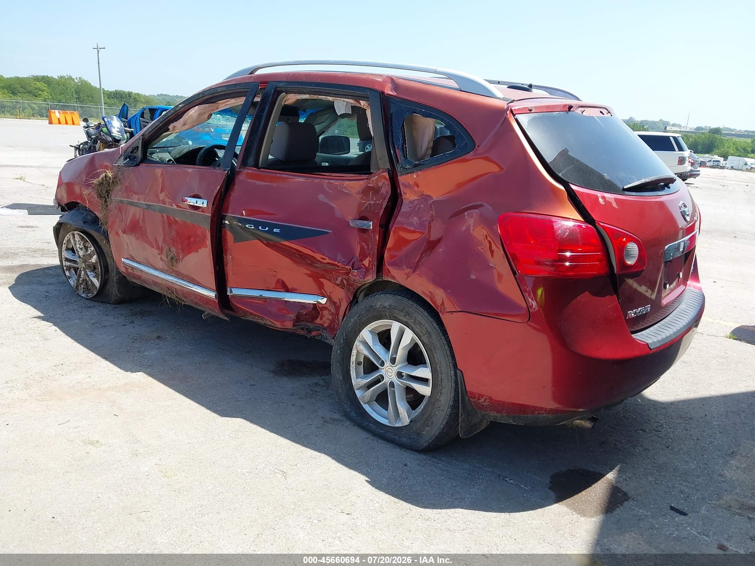 2013 Nissan Rogue Sv Красный vin: JN8AS5MT9DW001994