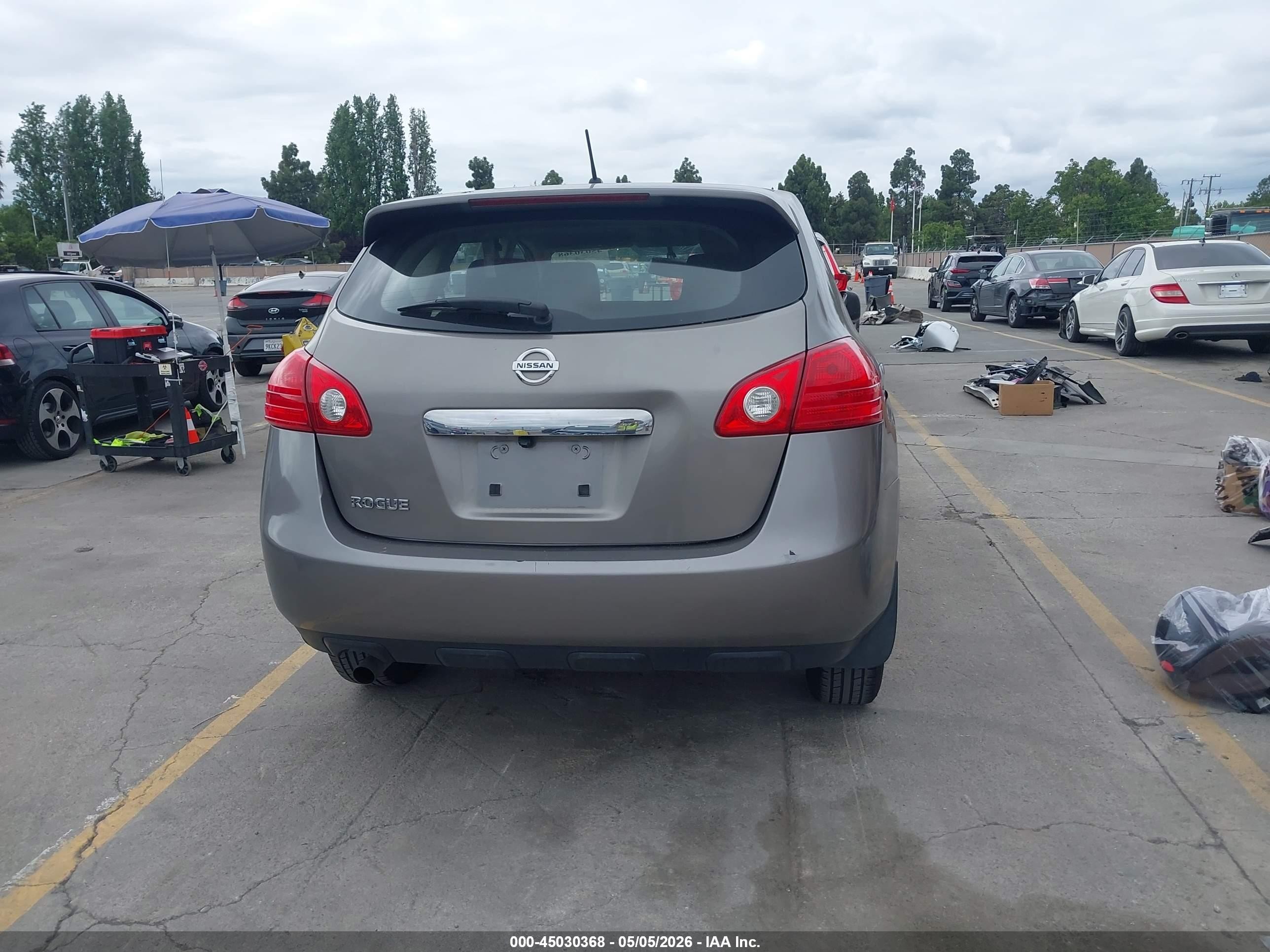 2013 Nissan Rogue S Gray vin: JN8AS5MT9DW043288