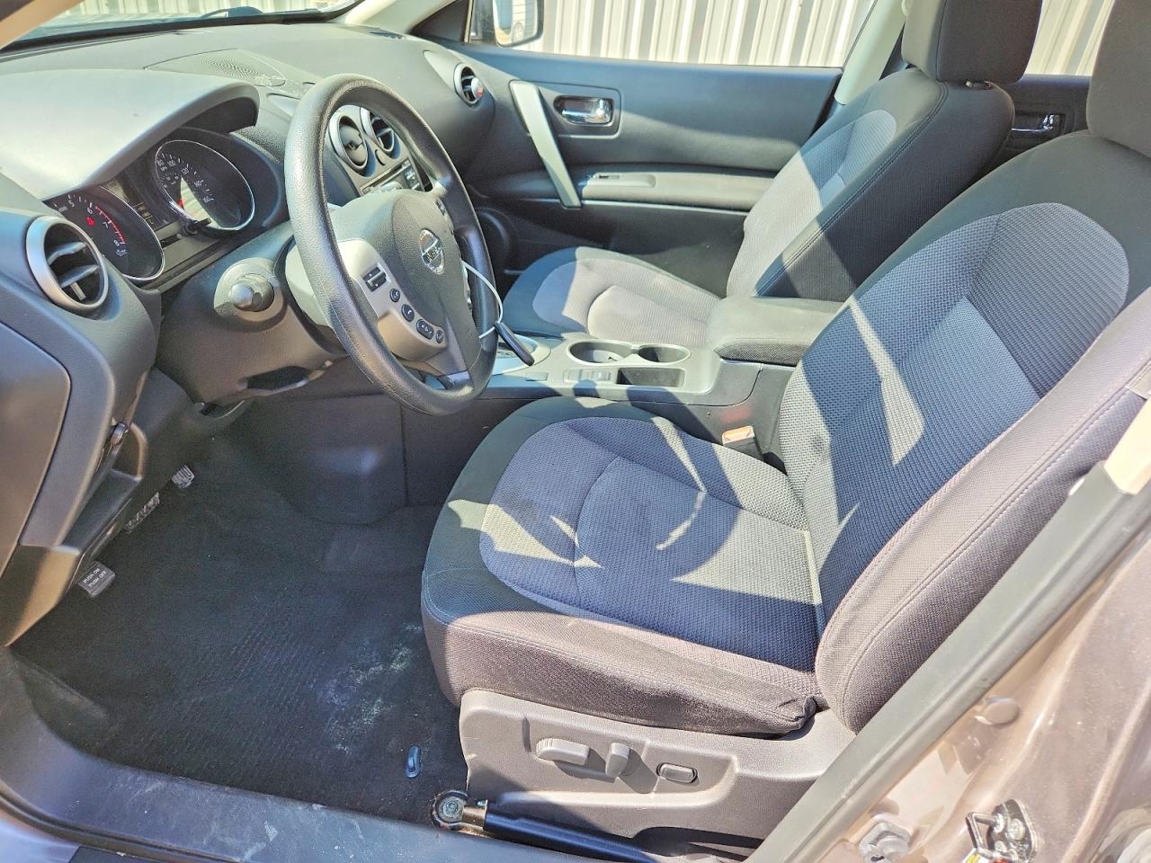 2013 Nissan Rogue S Серый vin: JN8AS5MT9DW502528