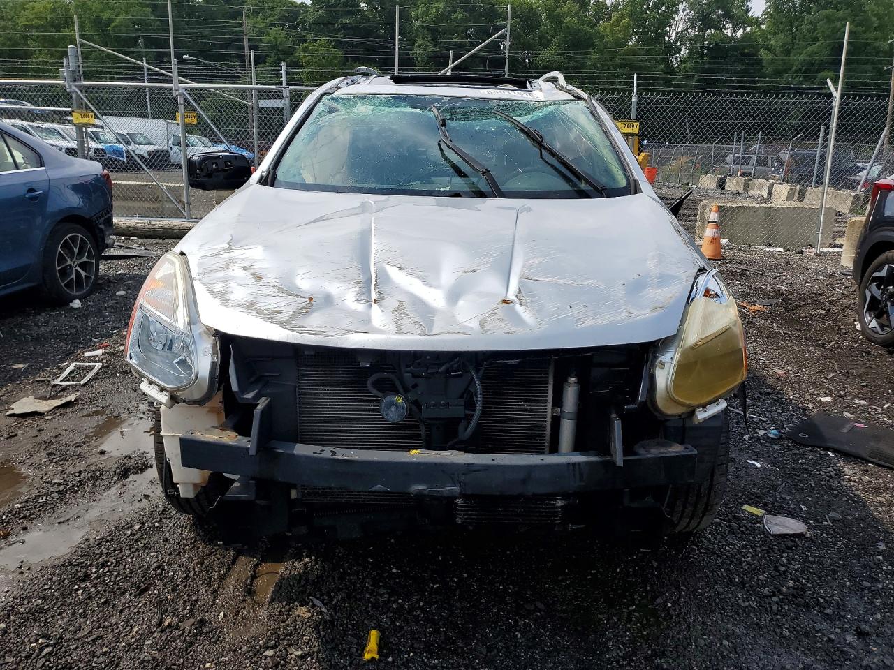2013 Nissan Rogue S Серебряный vin: JN8AS5MT9DW545301