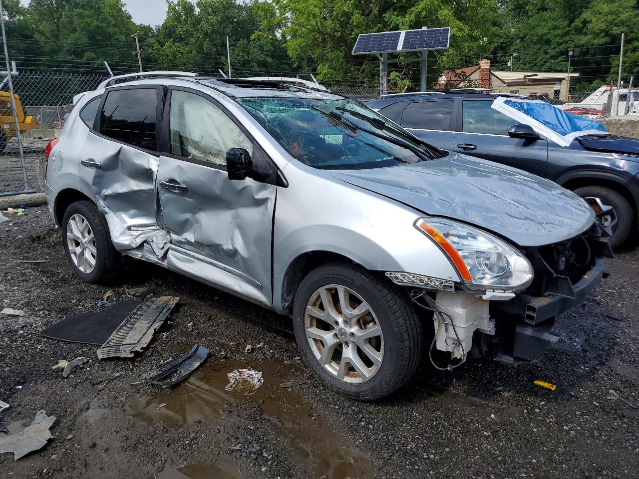 2013 Nissan Rogue S Серебряный vin: JN8AS5MT9DW545301