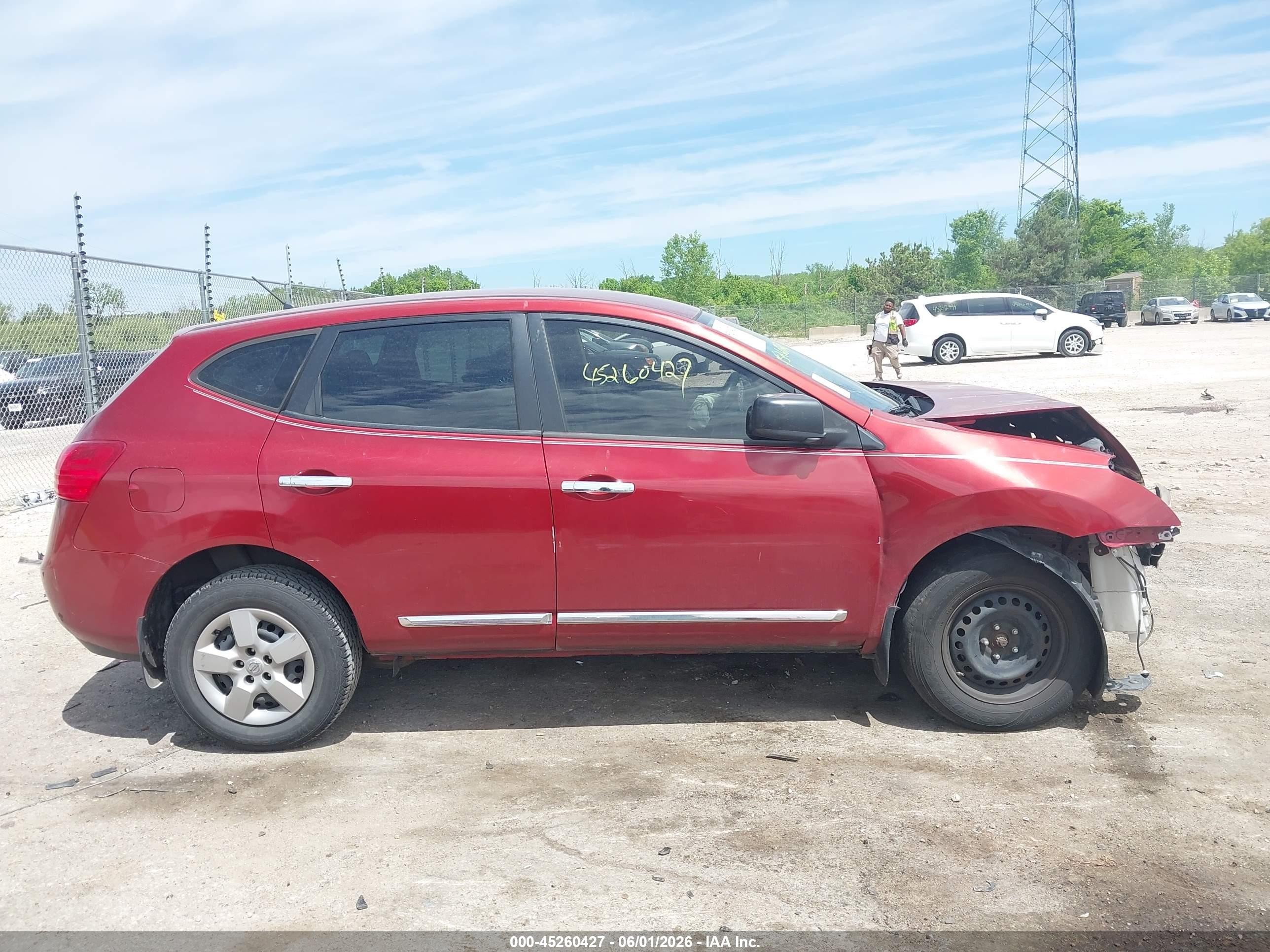 2014 Nissan Rogue Select S Red vin: JN8AS5MT9EW604218