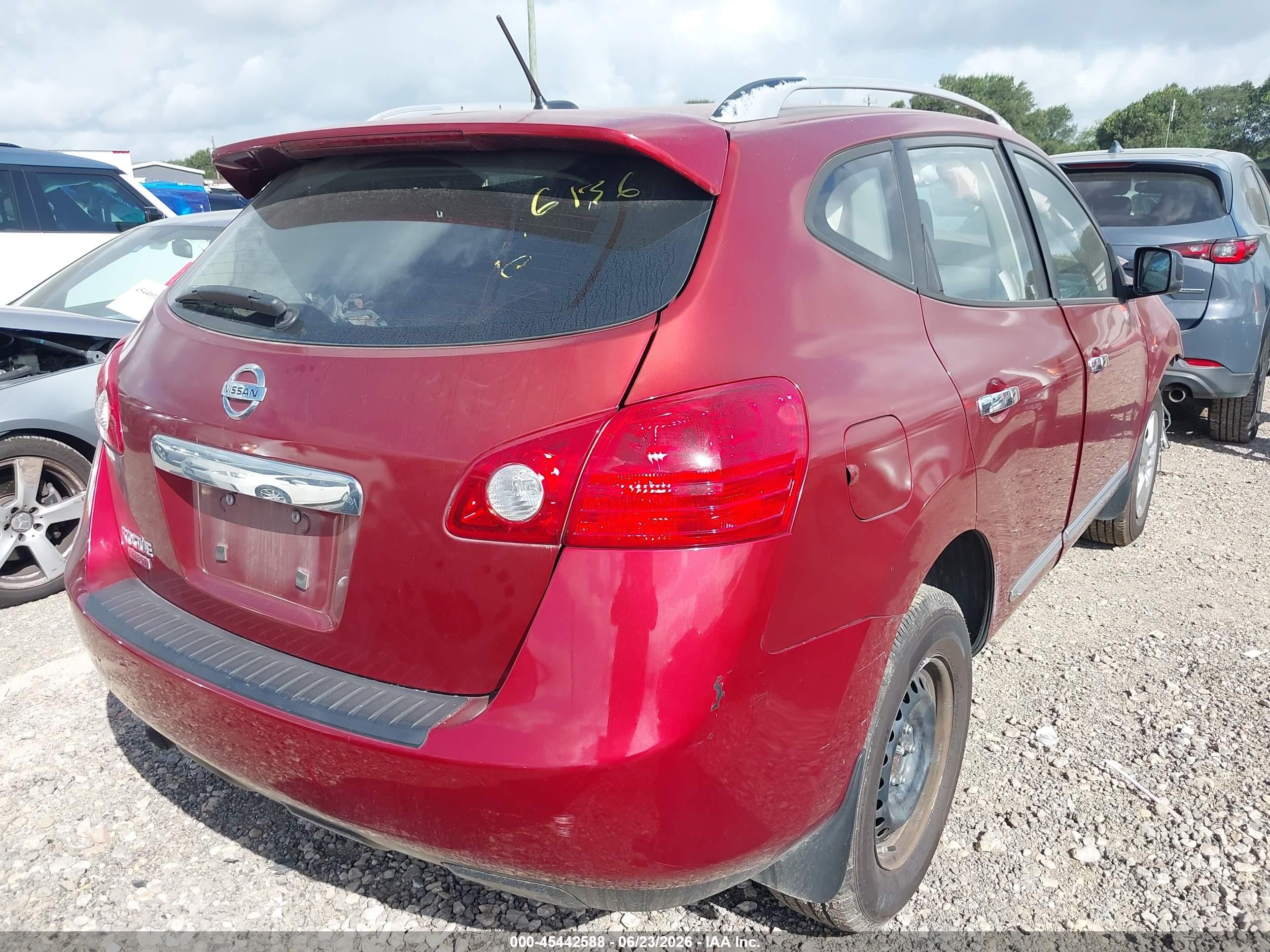 2014 Nissan Rogue Select S Red vin: JN8AS5MT9EW612240