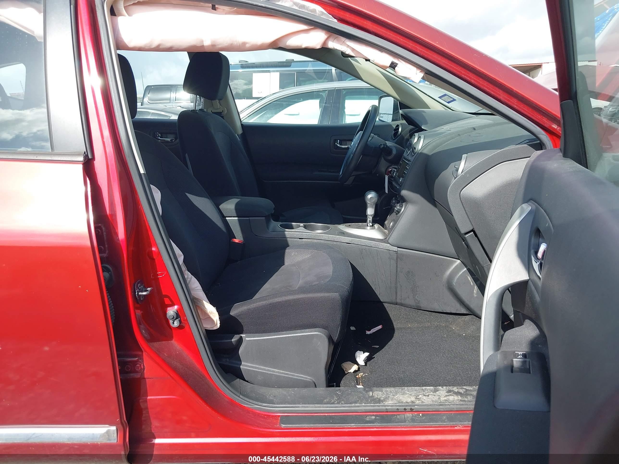 2014 Nissan Rogue Select S Red vin: JN8AS5MT9EW612240