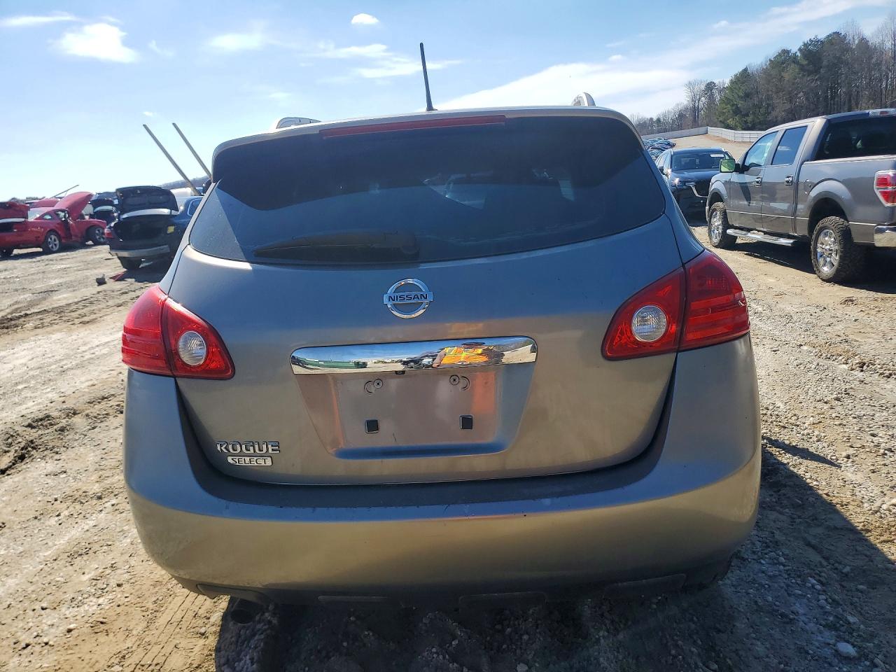 2014 Nissan Rogue Select S Gray vin: JN8AS5MT9EW618443