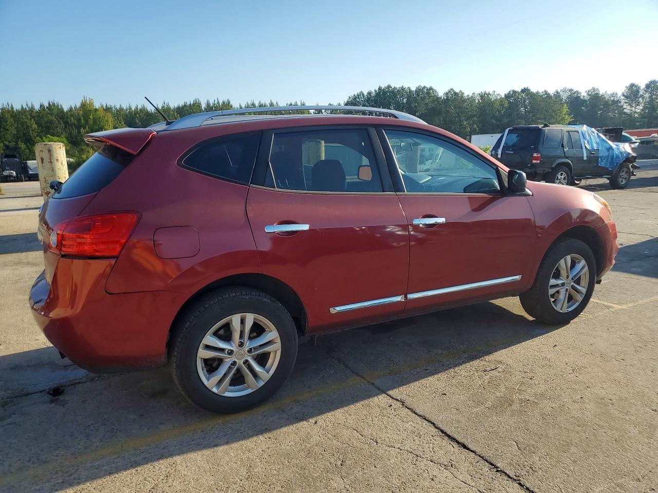 2015 Nissan Rogue Select S Red vin: JN8AS5MT9FW165328
