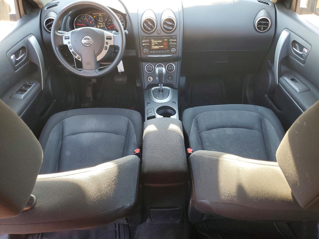 2015 Nissan Rogue Select S Red vin: JN8AS5MT9FW165328