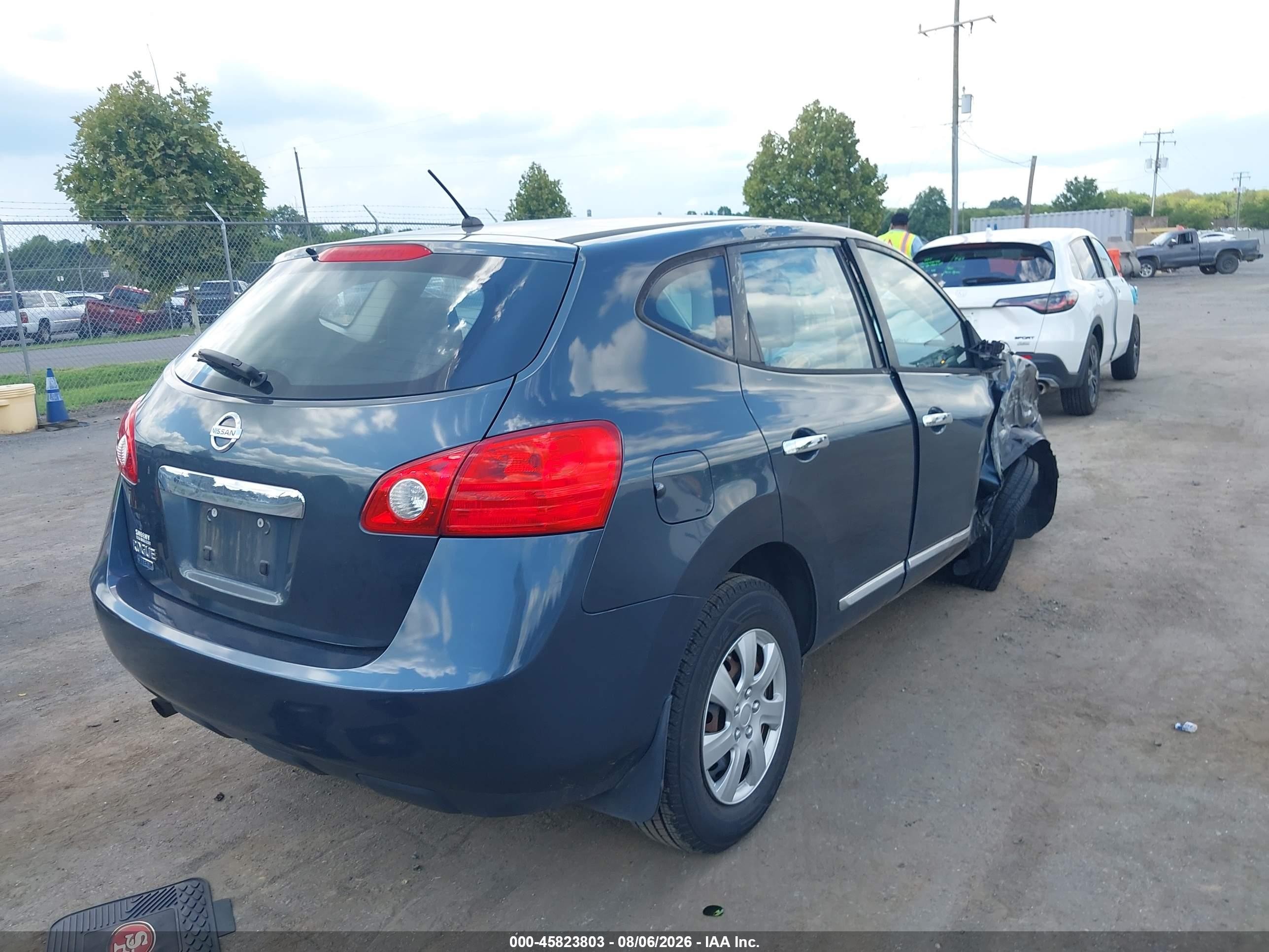 2015 Nissan Rogue Select S Blue vin: JN8AS5MT9FW668700