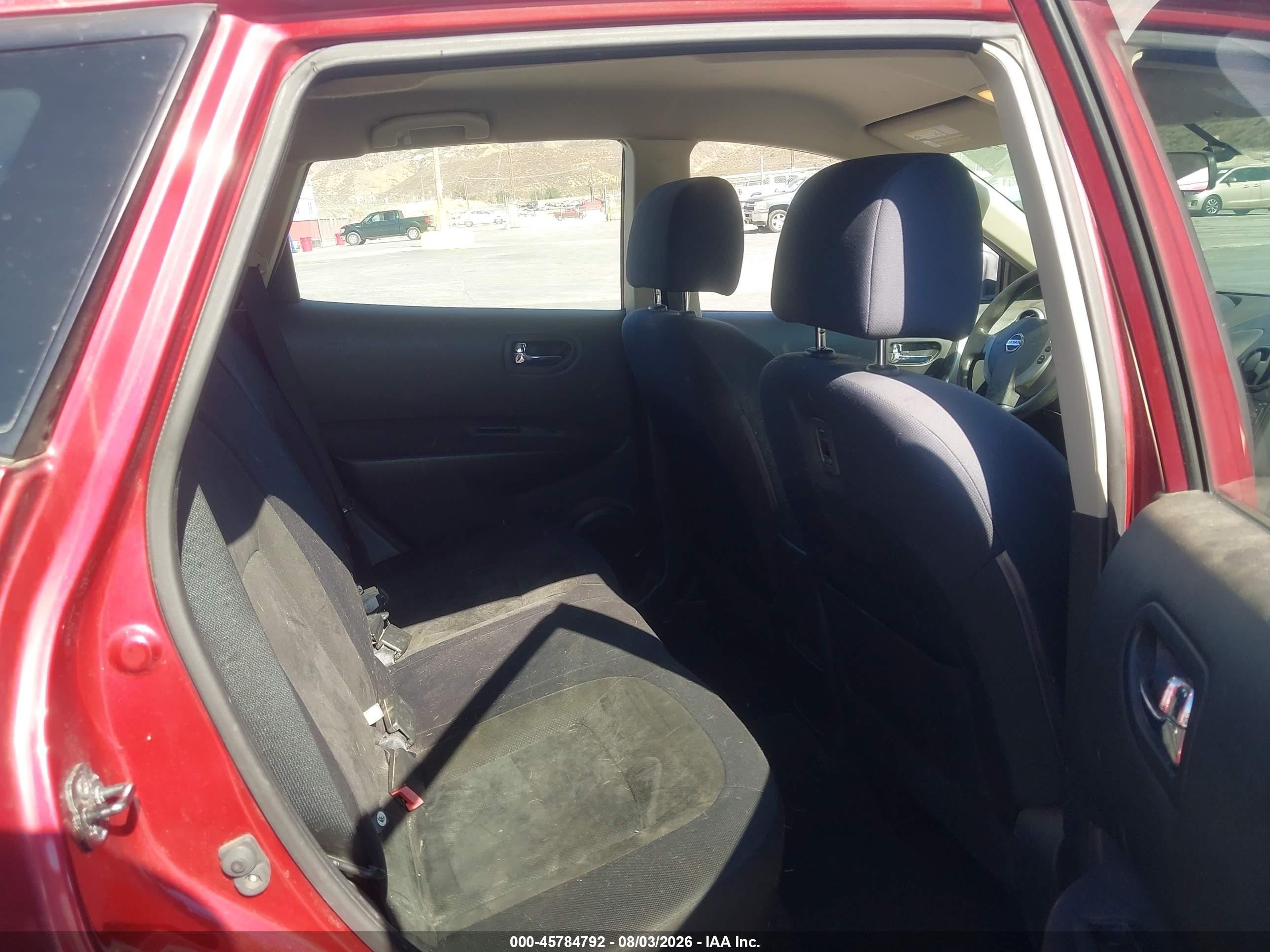 2010 Nissan Rogue S Red vin: JN8AS5MTXAW001272