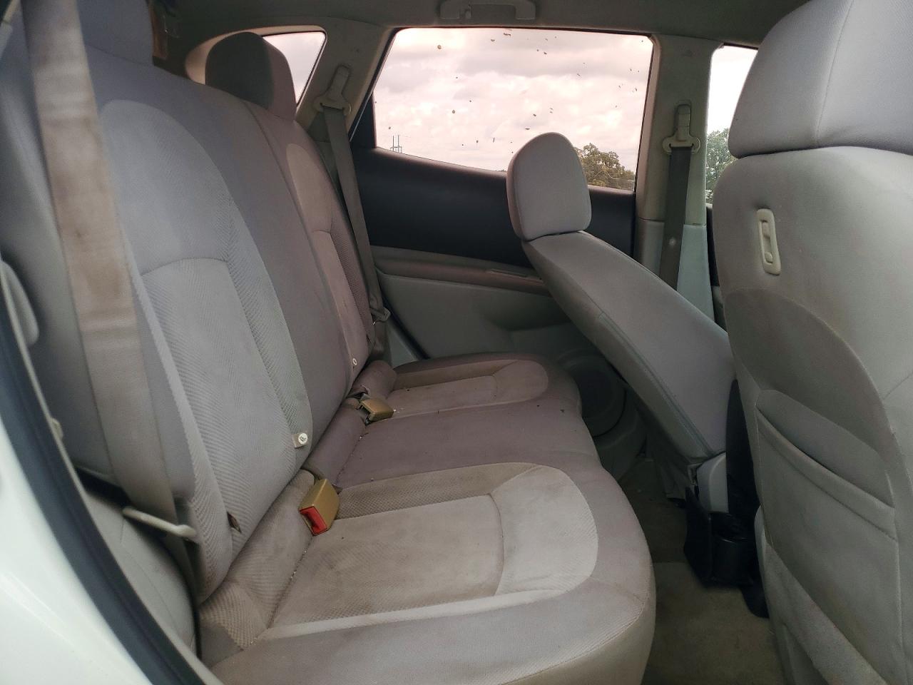 2011 Nissan Rogue S White vin: JN8AS5MTXBW168457