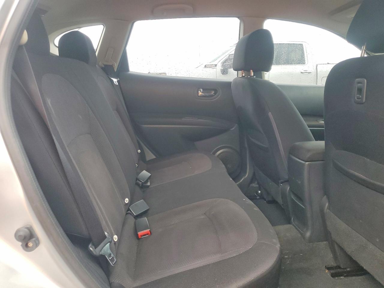 2011 Nissan Rogue S Silver vin: JN8AS5MTXBW564484