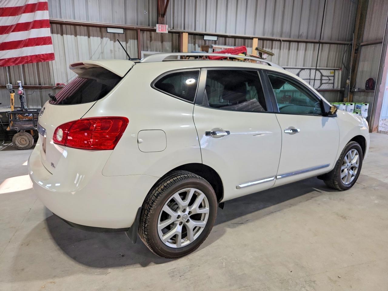 2012 Nissan Rogue S White vin: JN8AS5MTXCW252330