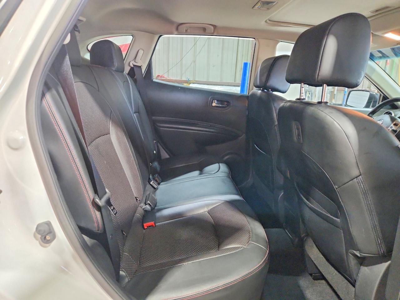 2012 Nissan Rogue S White vin: JN8AS5MTXCW252330