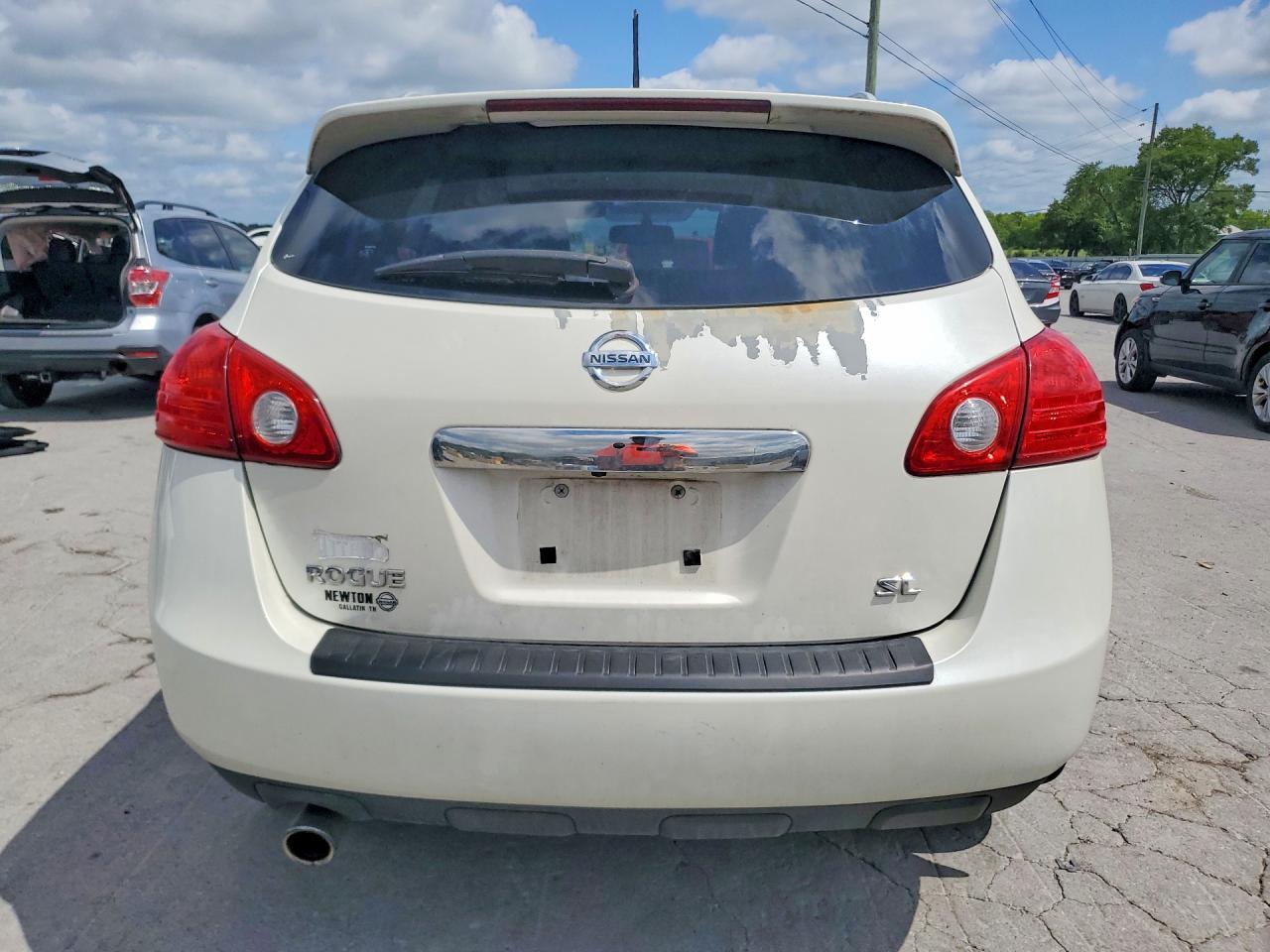 2012 Nissan Rogue S White vin: JN8AS5MTXCW257088