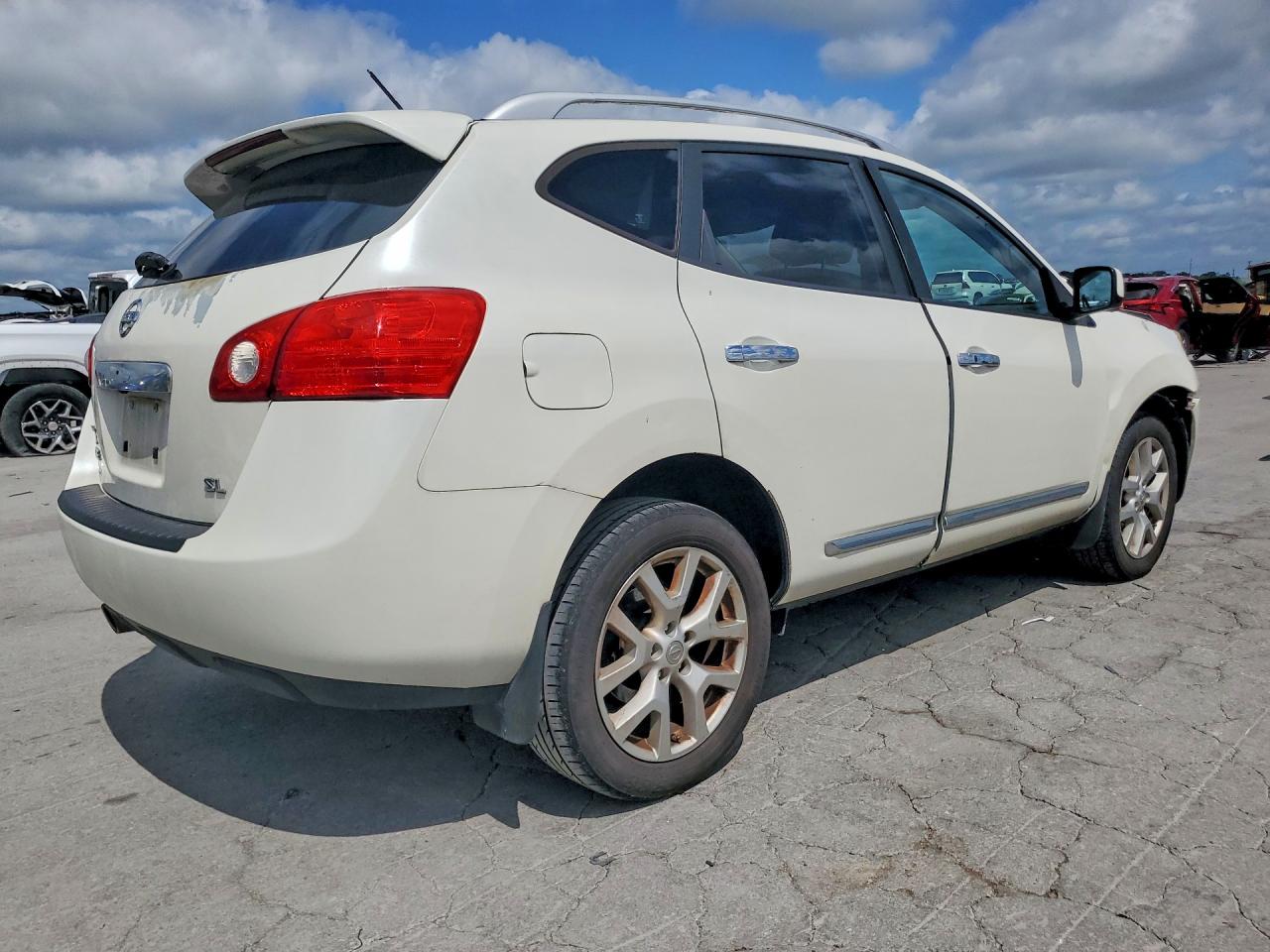 2012 Nissan Rogue S White vin: JN8AS5MTXCW257088