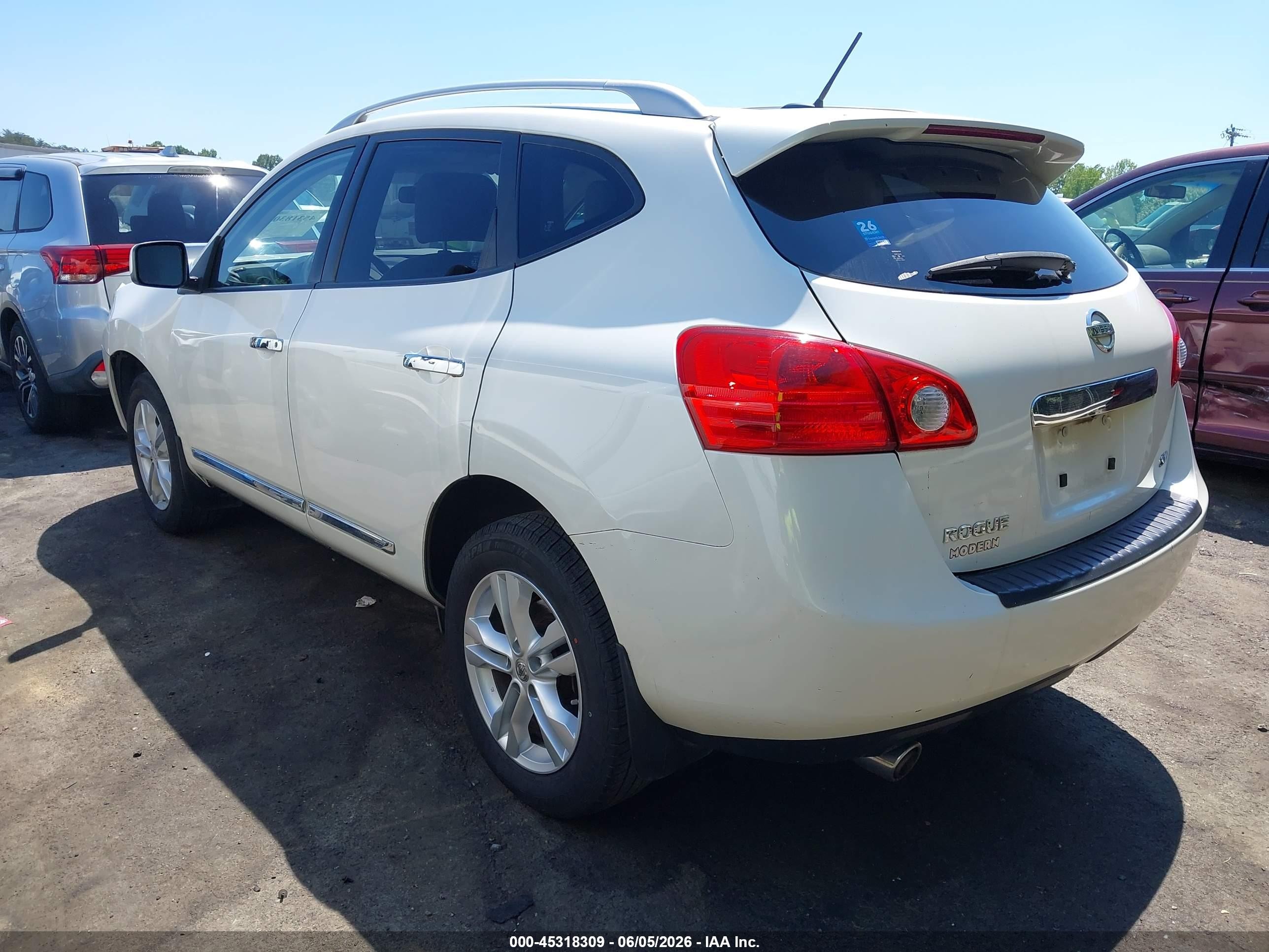 2012 Nissan Rogue Sv White vin: JN8AS5MTXCW275624