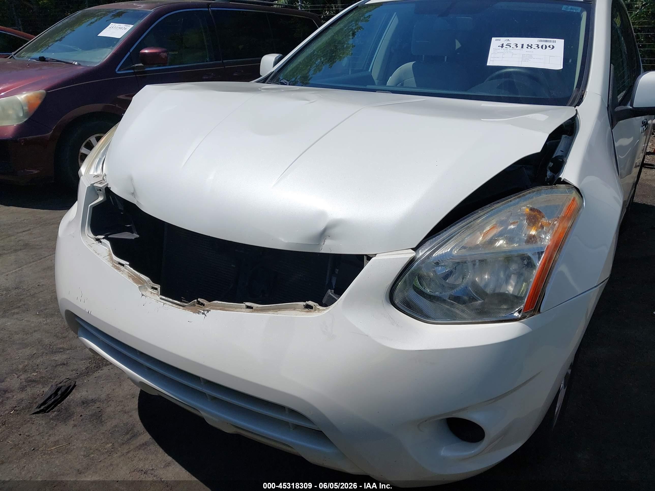 2012 Nissan Rogue Sv White vin: JN8AS5MTXCW275624