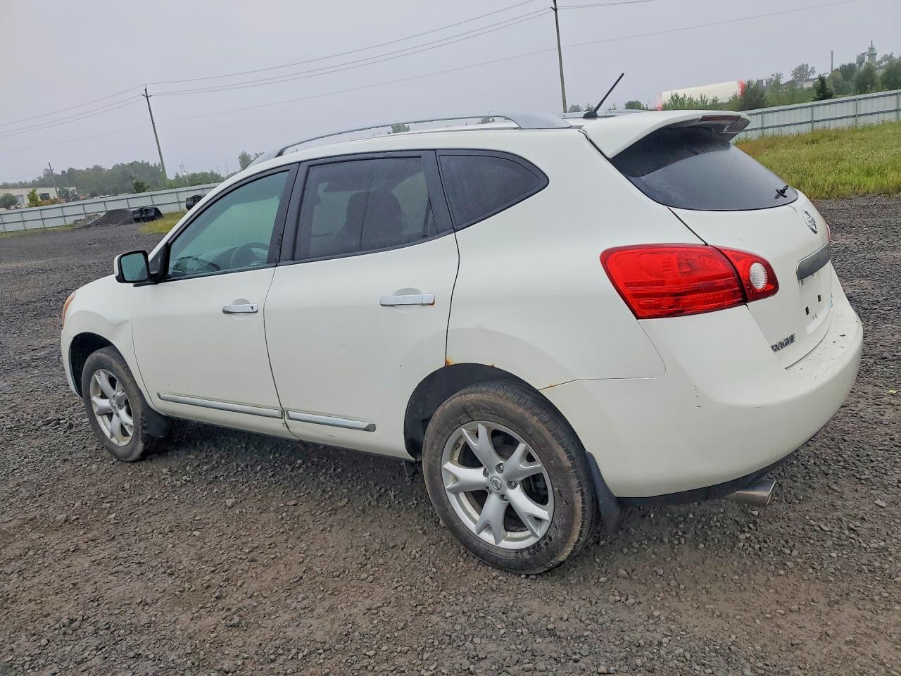 2012 Nissan Rogue S 4d White vin: JN8AS5MTXCW280385