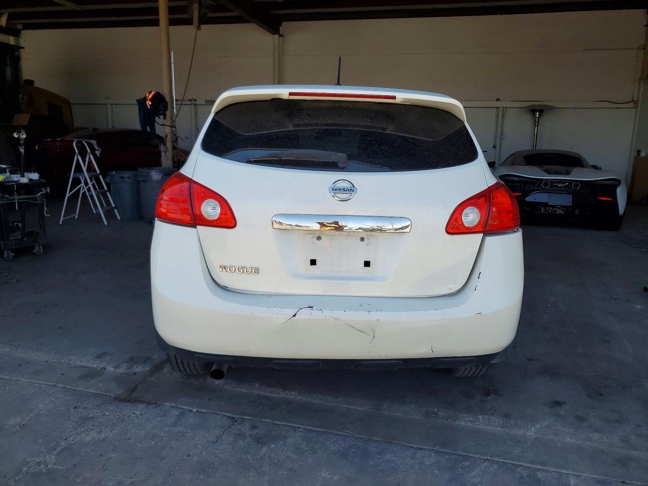 2012 Nissan Rogue S White vin: JN8AS5MTXCW288700