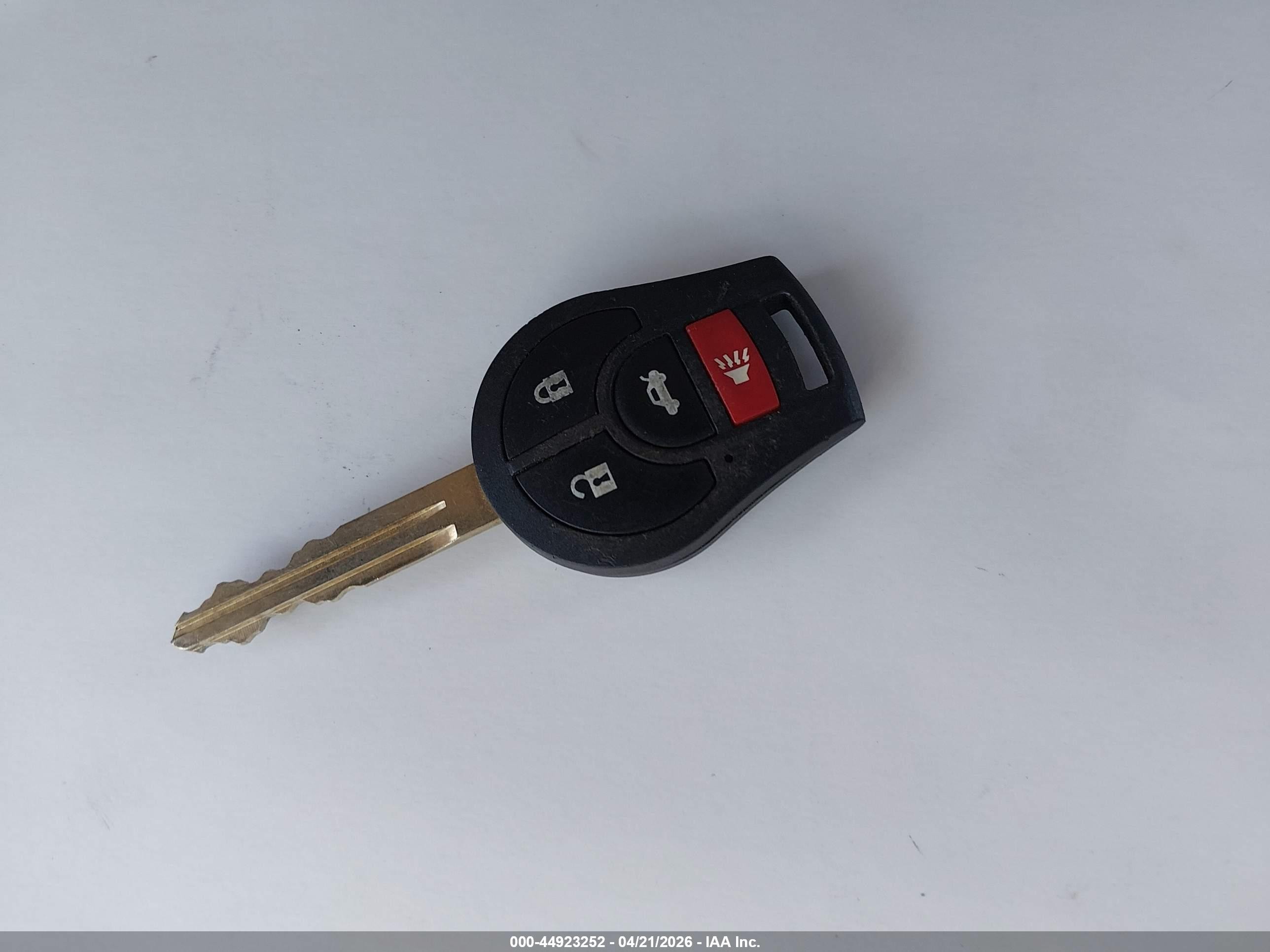 2013 Nissan Rogue S Серый vin: JN8AS5MTXDW001535