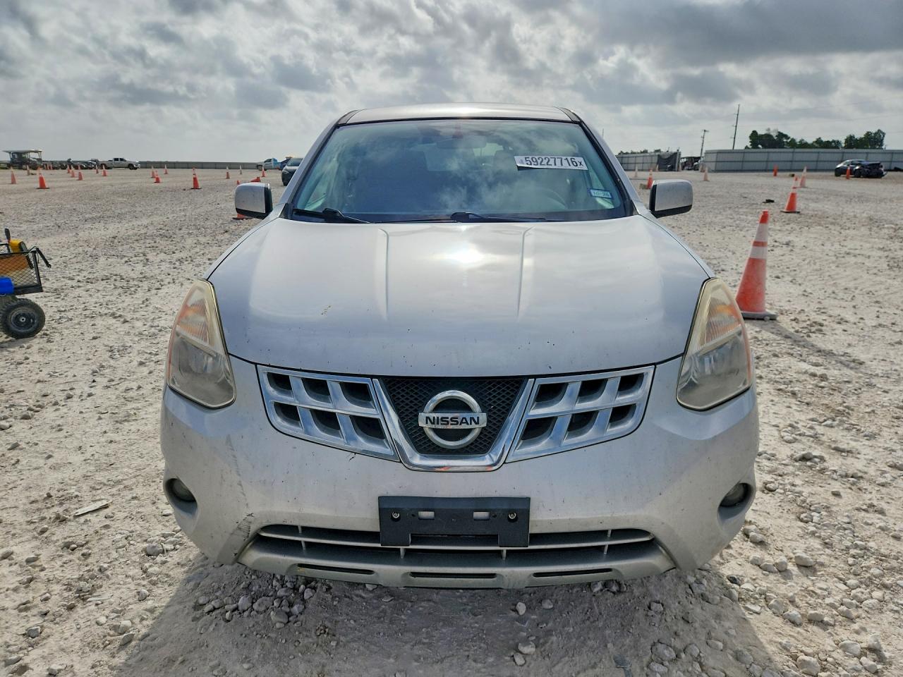 2013 Nissan Rogue S Silver vin: JN8AS5MTXDW038973