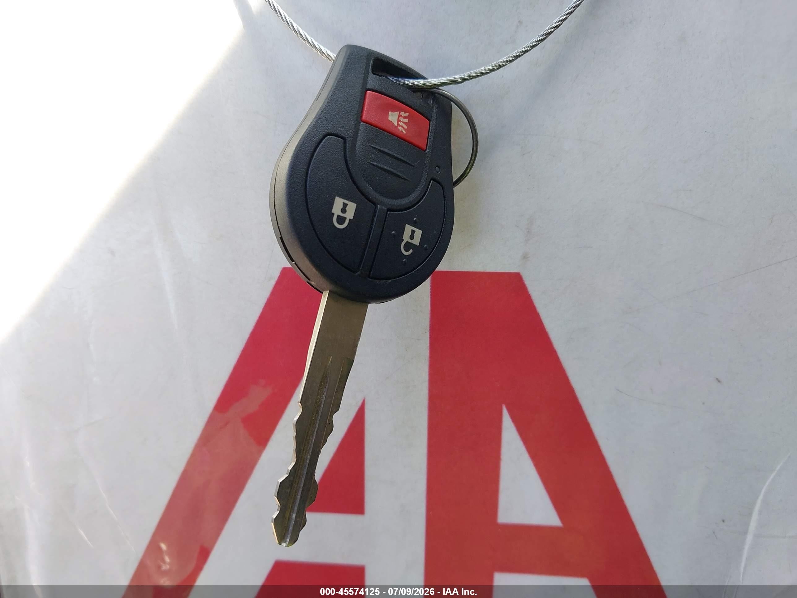 2013 Nissan Rogue S Silver vin: JN8AS5MTXDW041243