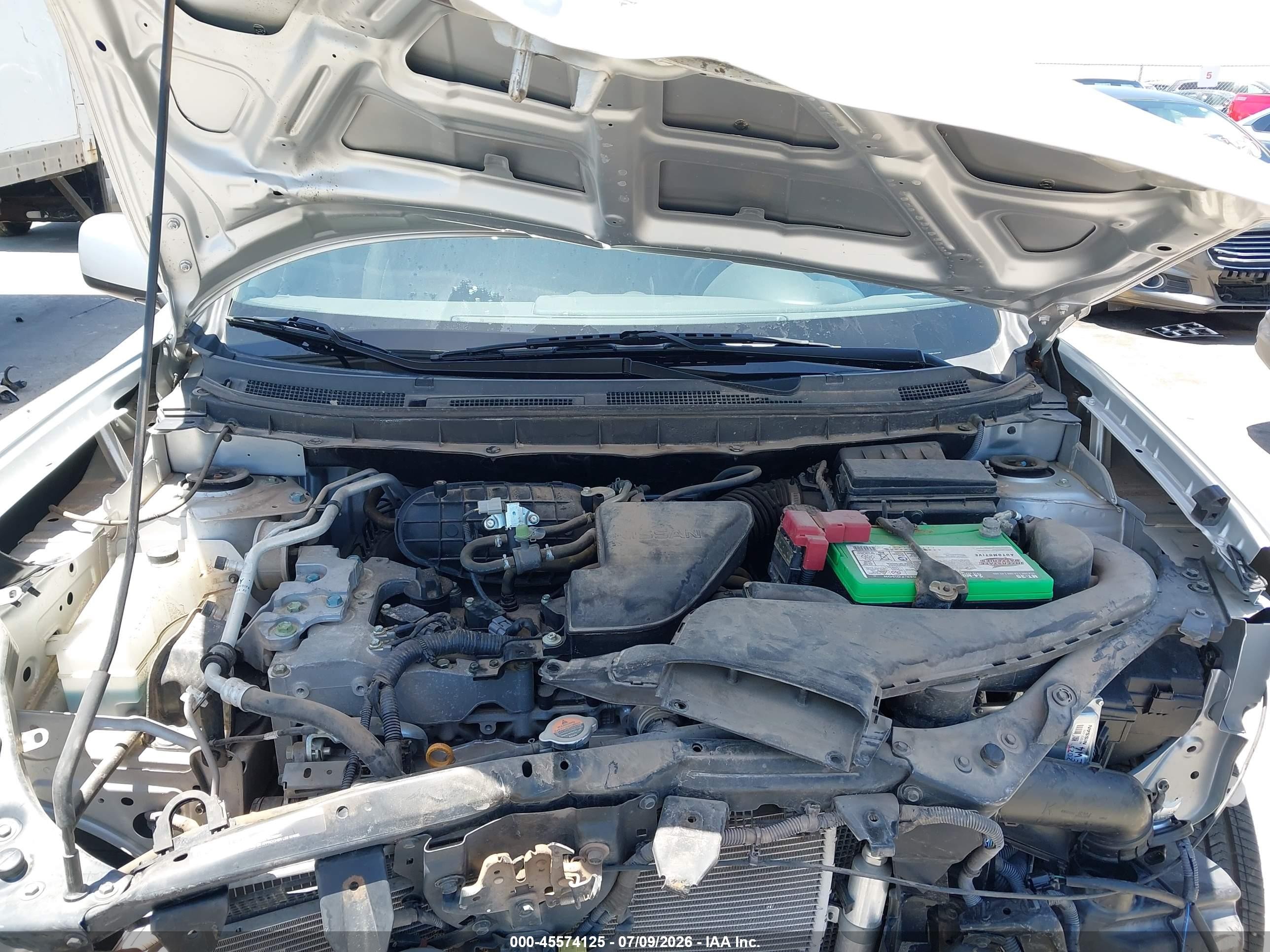 2013 Nissan Rogue S Silver vin: JN8AS5MTXDW041243