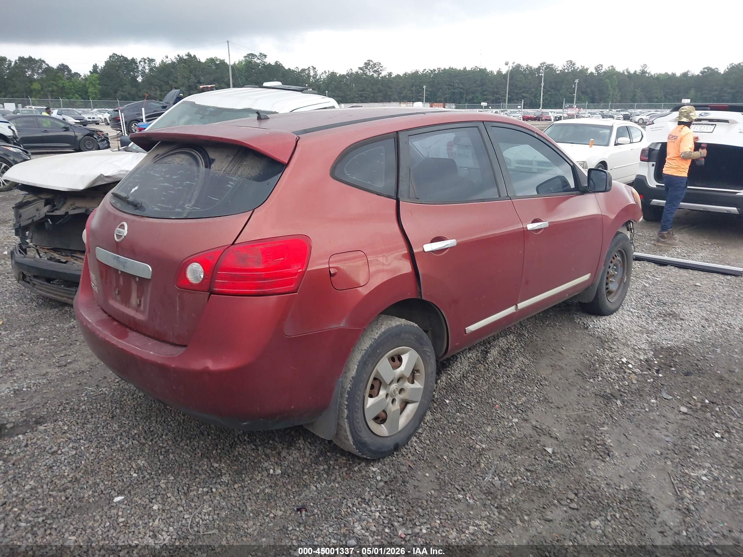 2013 Nissan Rogue S Red vin: JN8AS5MTXDW042179