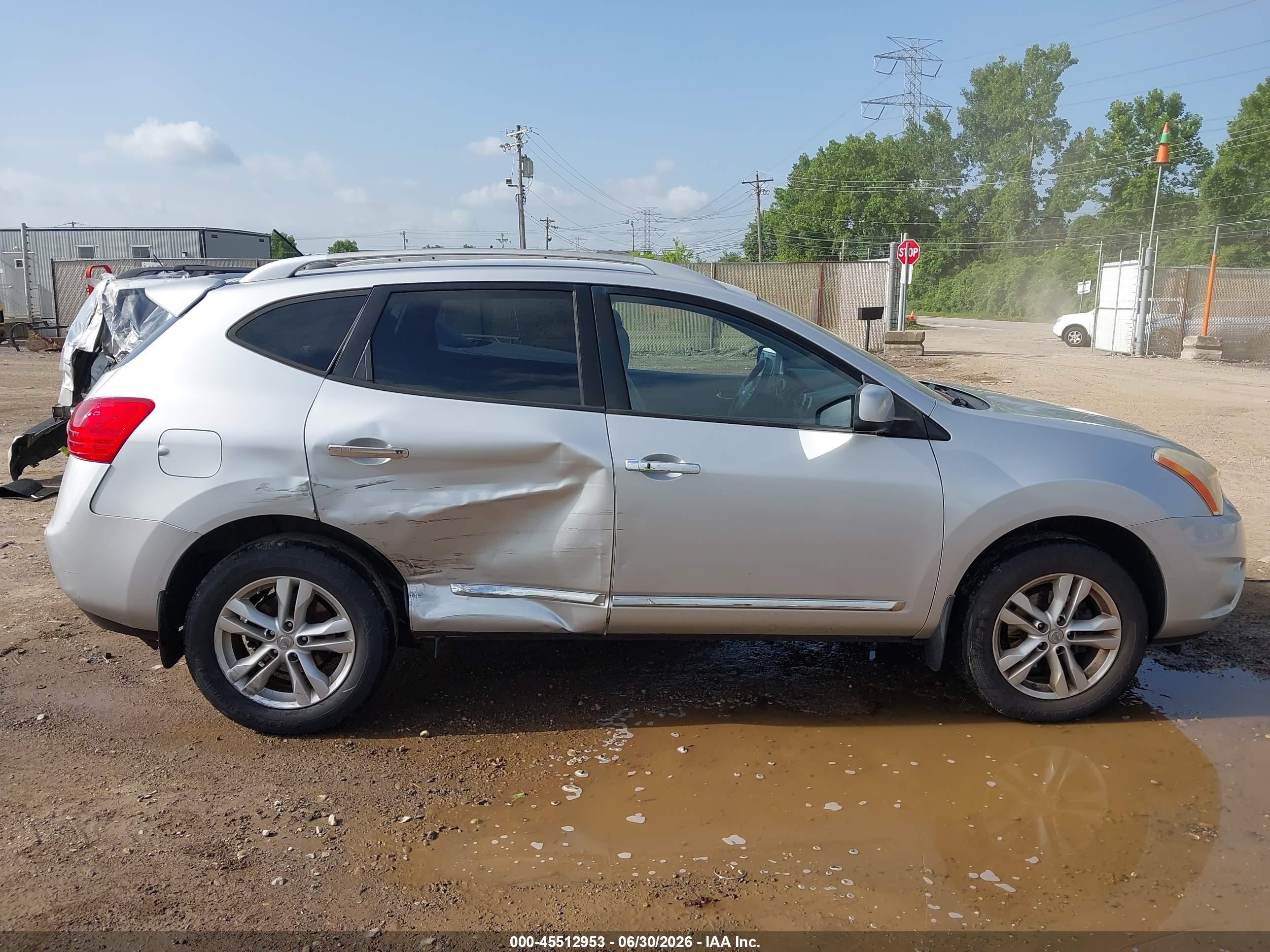 2013 Nissan Rogue Sv Silver vin: JN8AS5MTXDW502666