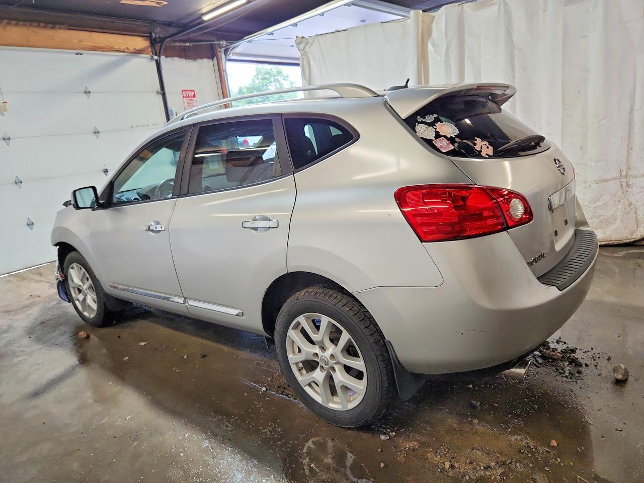 2013 Nissan Rogue S Silver vin: JN8AS5MTXDW509617