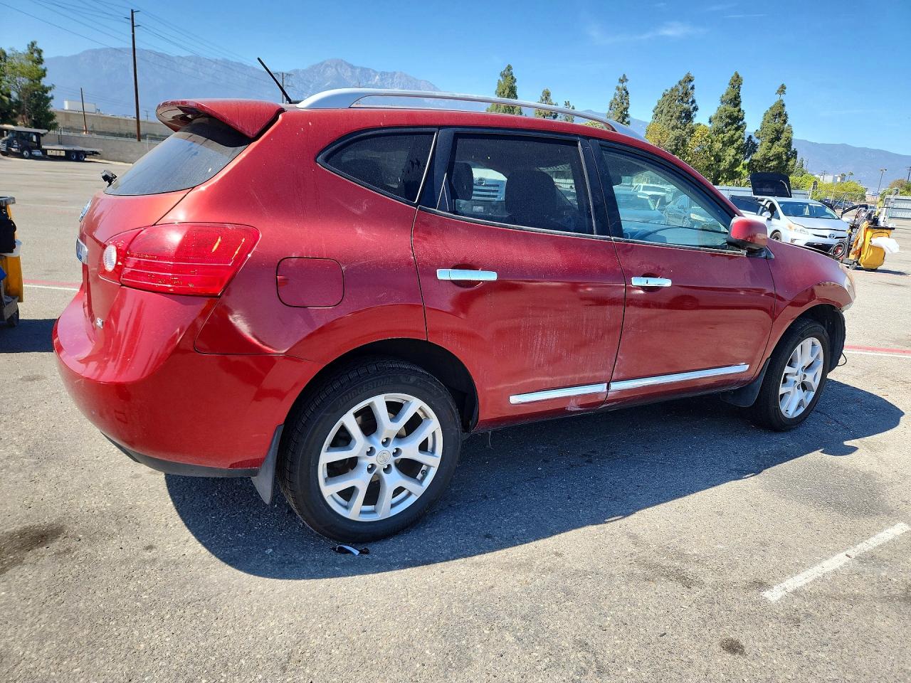 2013 Nissan Rogue S Red vin: JN8AS5MTXDW518205