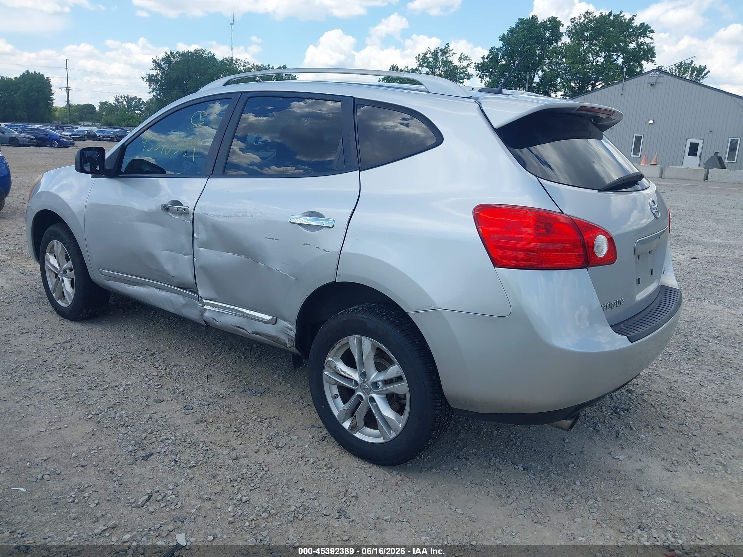 2013 Nissan Rogue Sv Silver vin: JN8AS5MTXDW520505