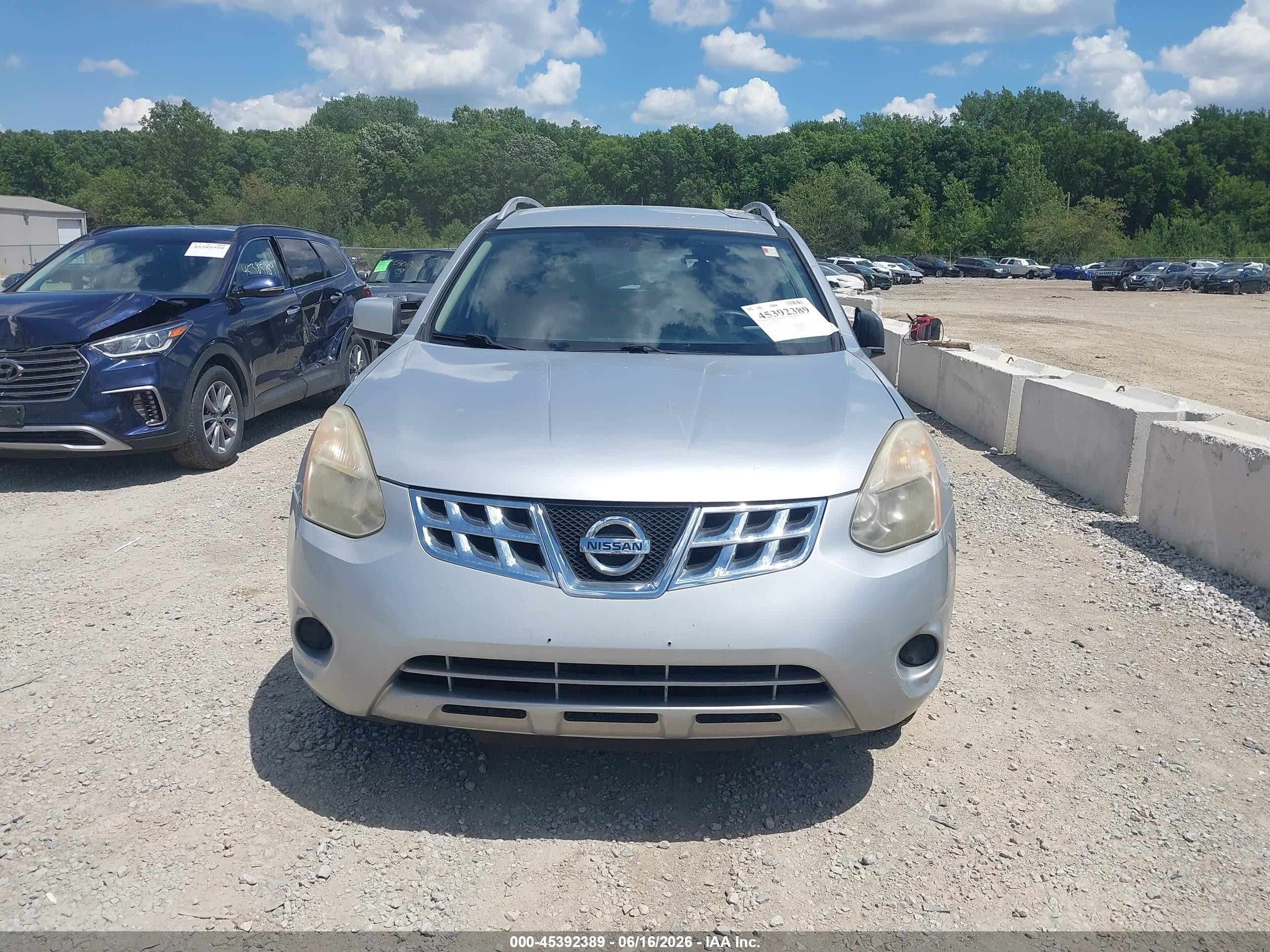 2013 Nissan Rogue Sv Silver vin: JN8AS5MTXDW520505