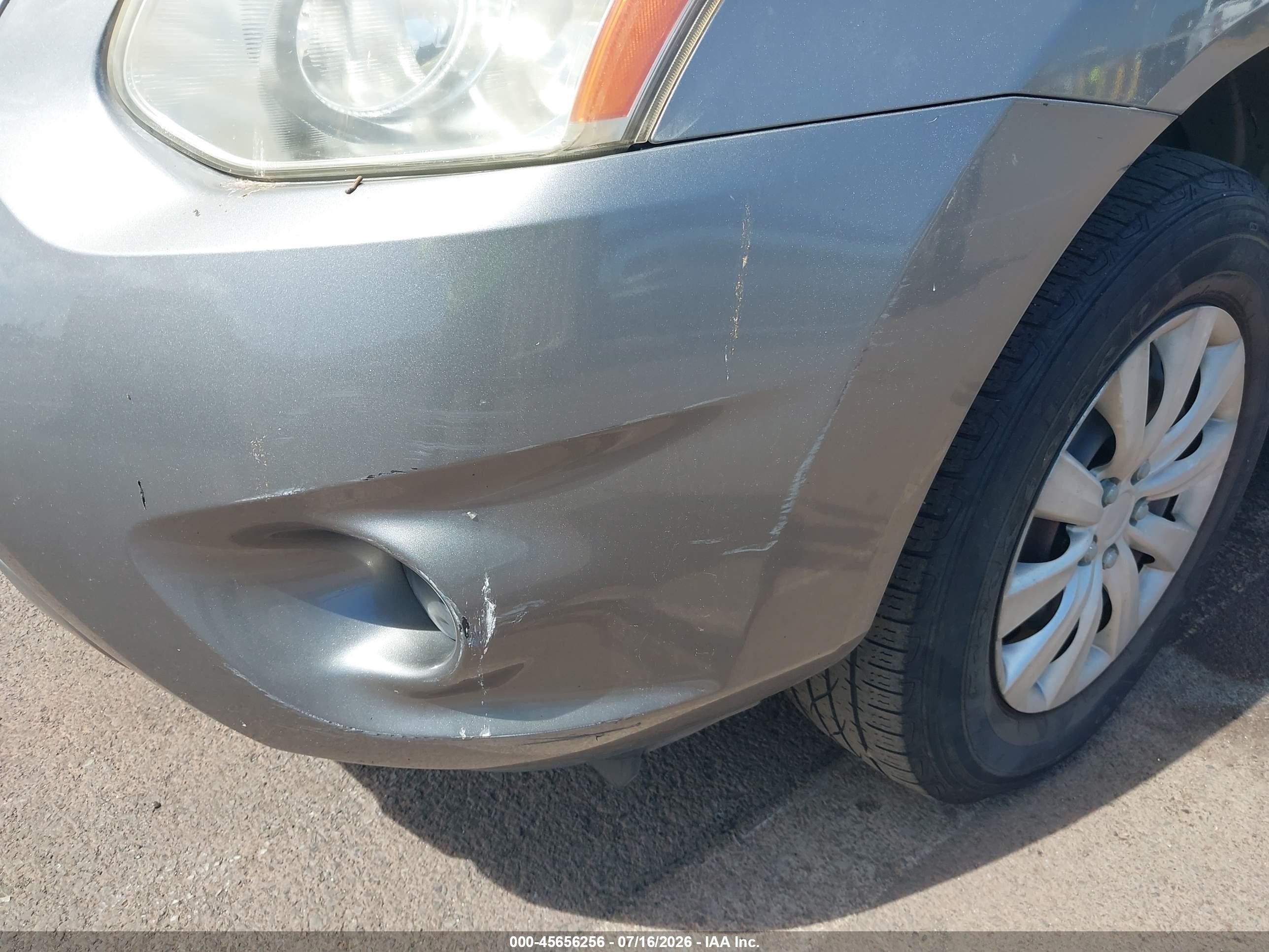 2013 Nissan Rogue S Silver vin: JN8AS5MTXDW522433