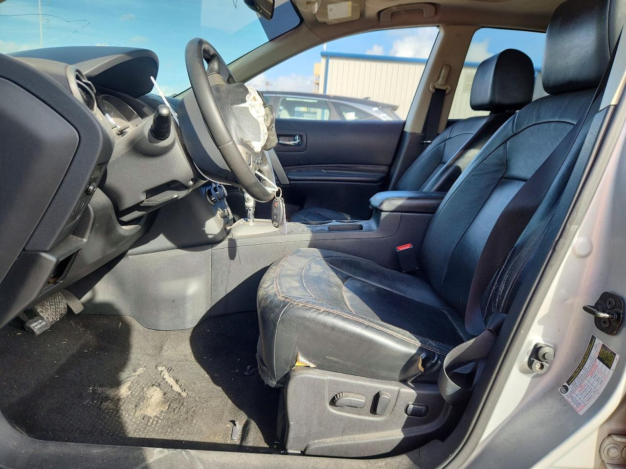 2013 Nissan Rogue S Silver vin: JN8AS5MTXDW532007