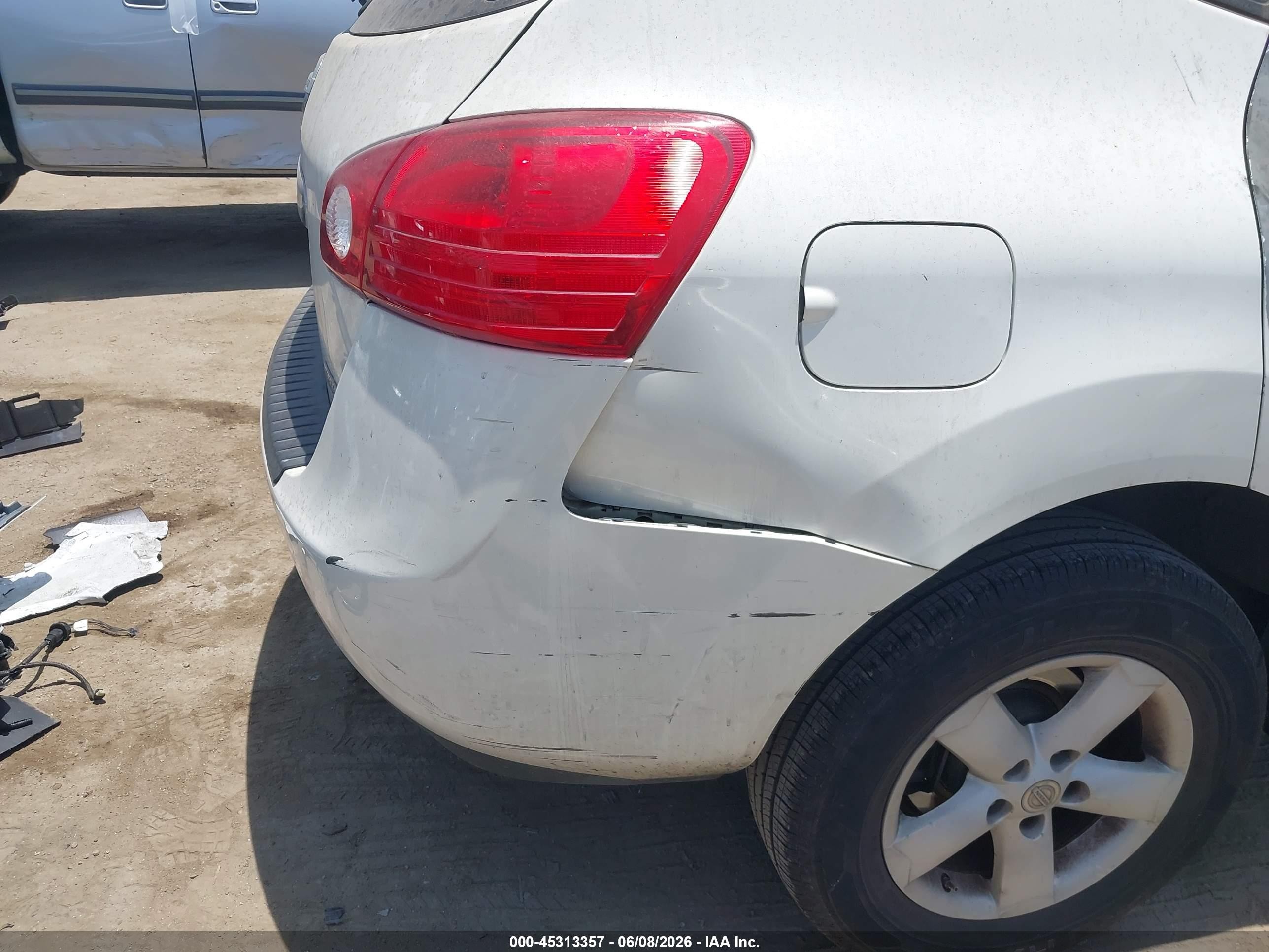 2013 Nissan Rogue S Белый vin: JN8AS5MTXDW537532